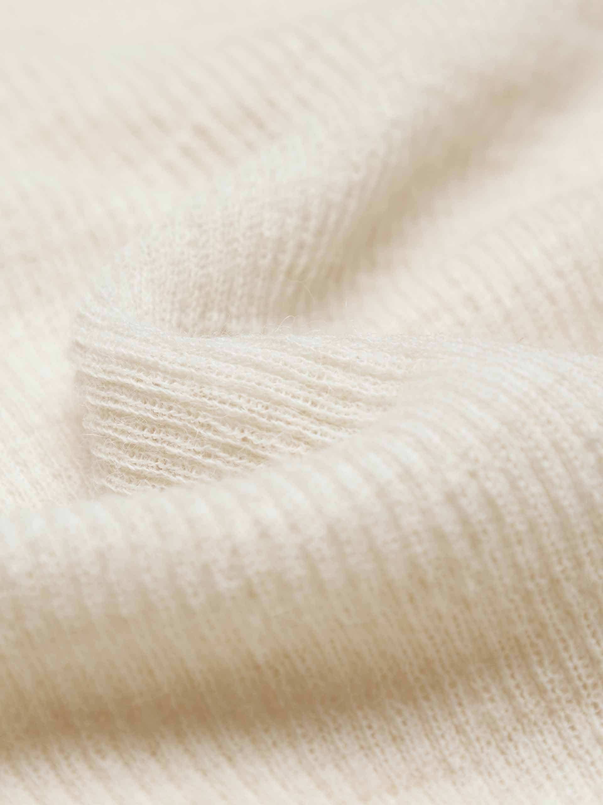Alpaca Turtleneck Kint Top - Image 12