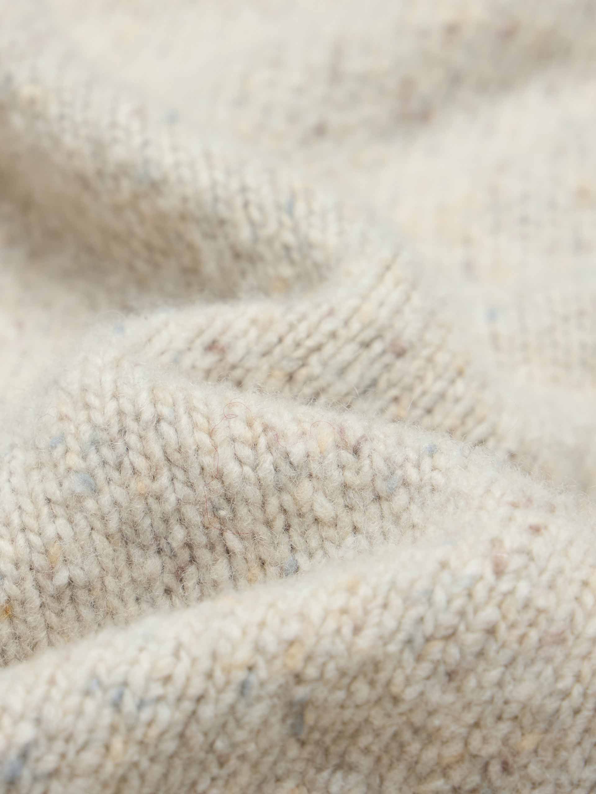 Argyle V-neck Sweater - Image 10