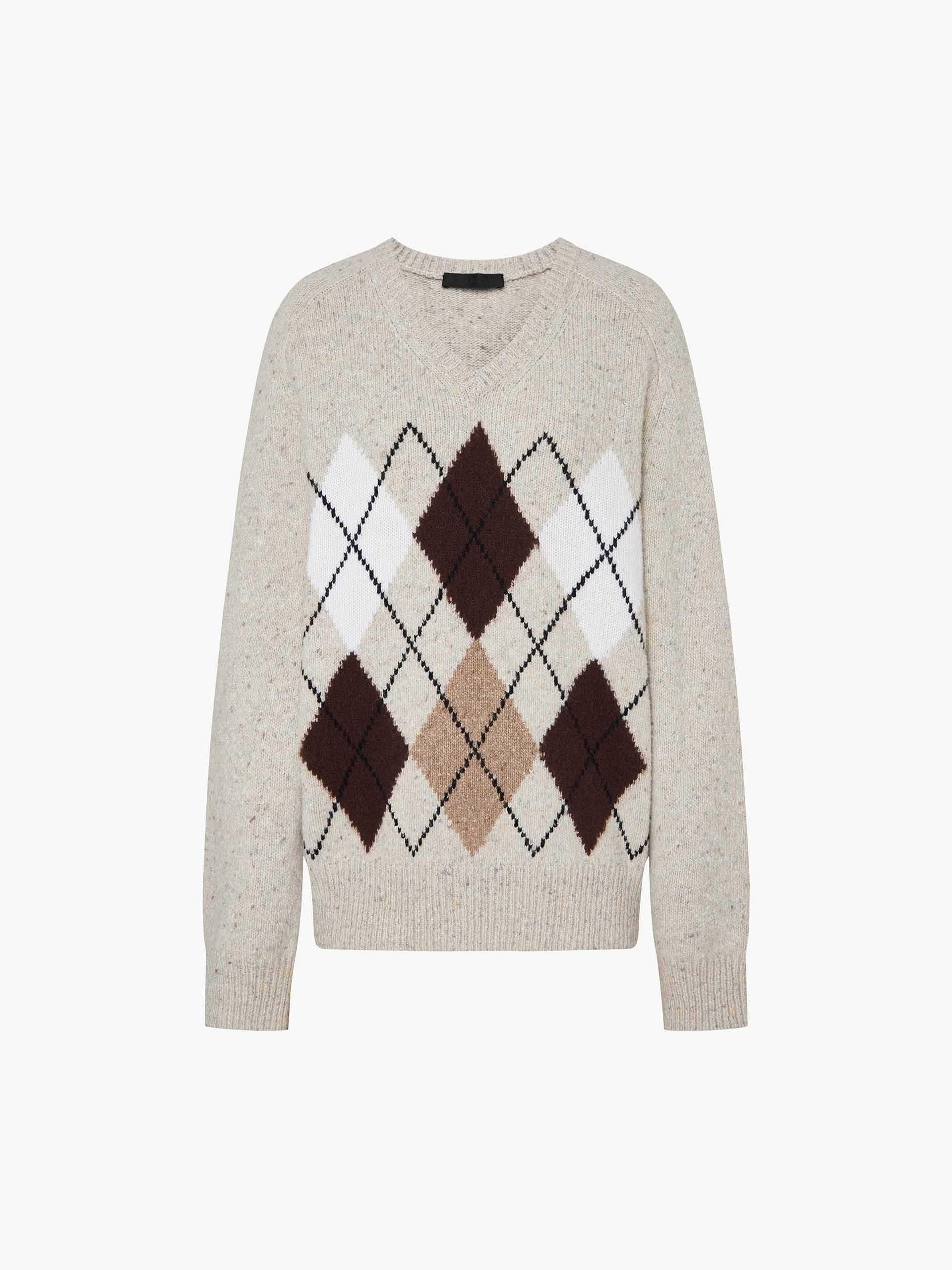 Argyle V-neck Sweater - Image 11