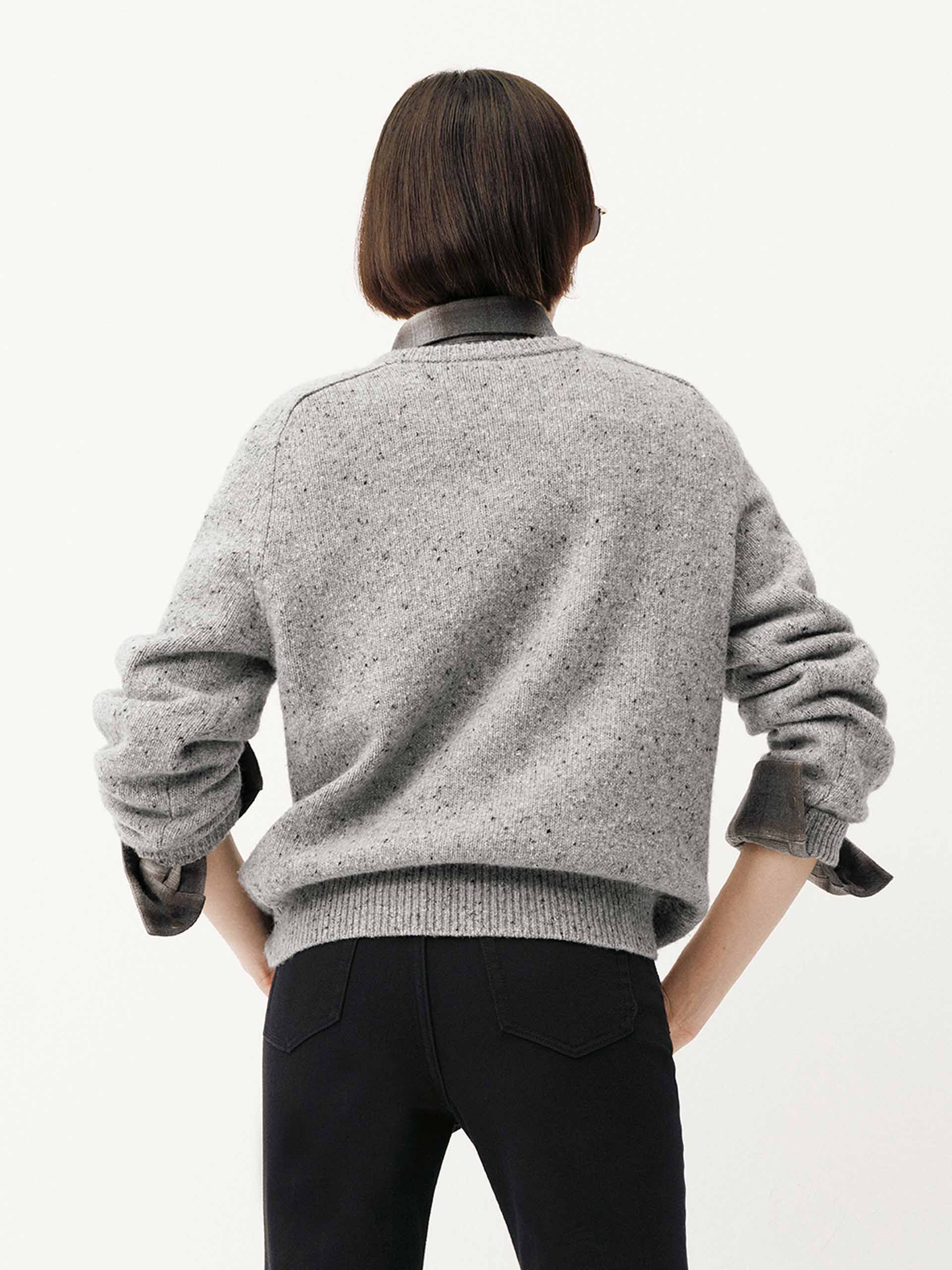 Argyle V-neck Sweater - Image 3