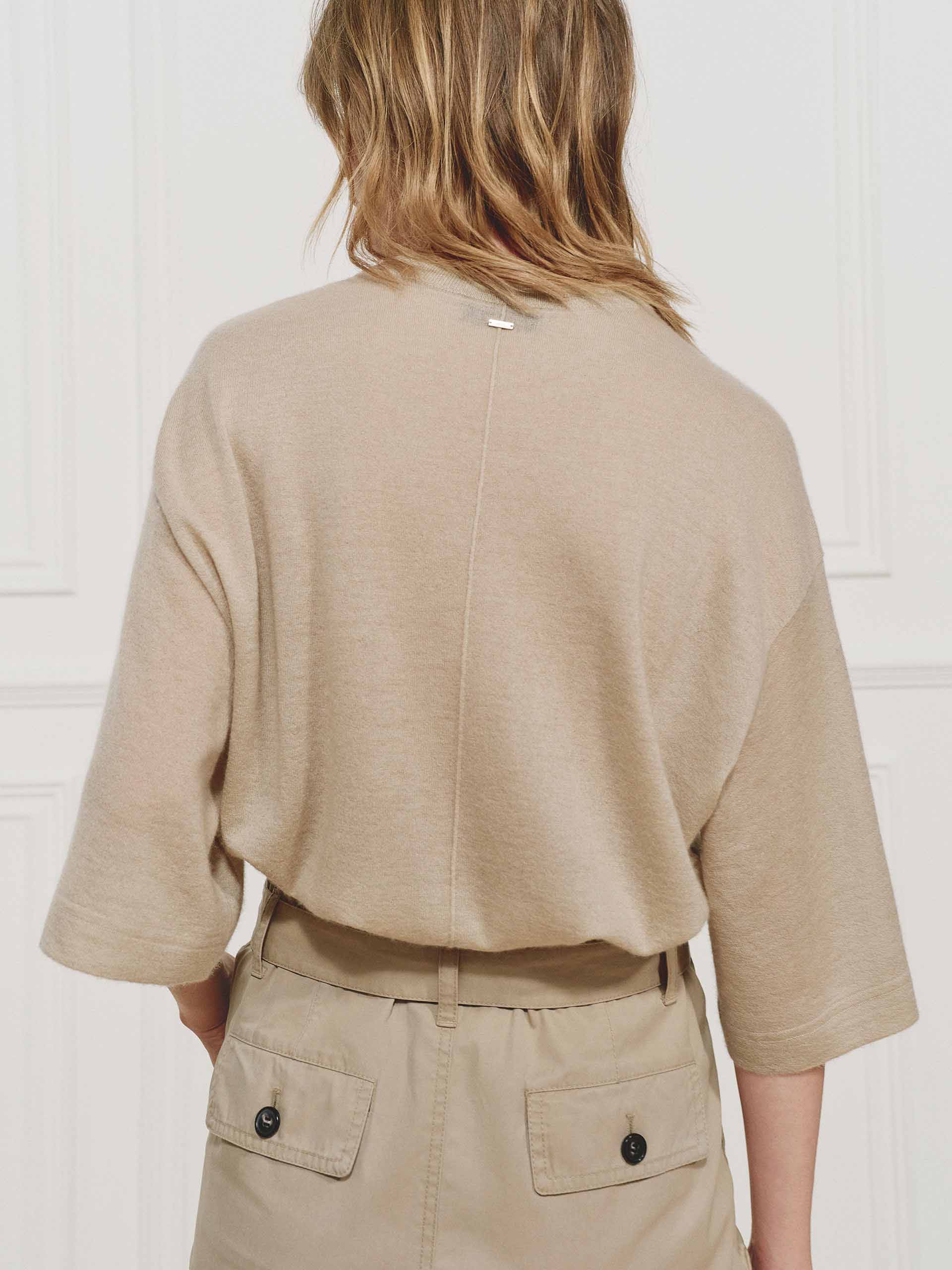 Cashmere Short Sleeves Top - Image 7