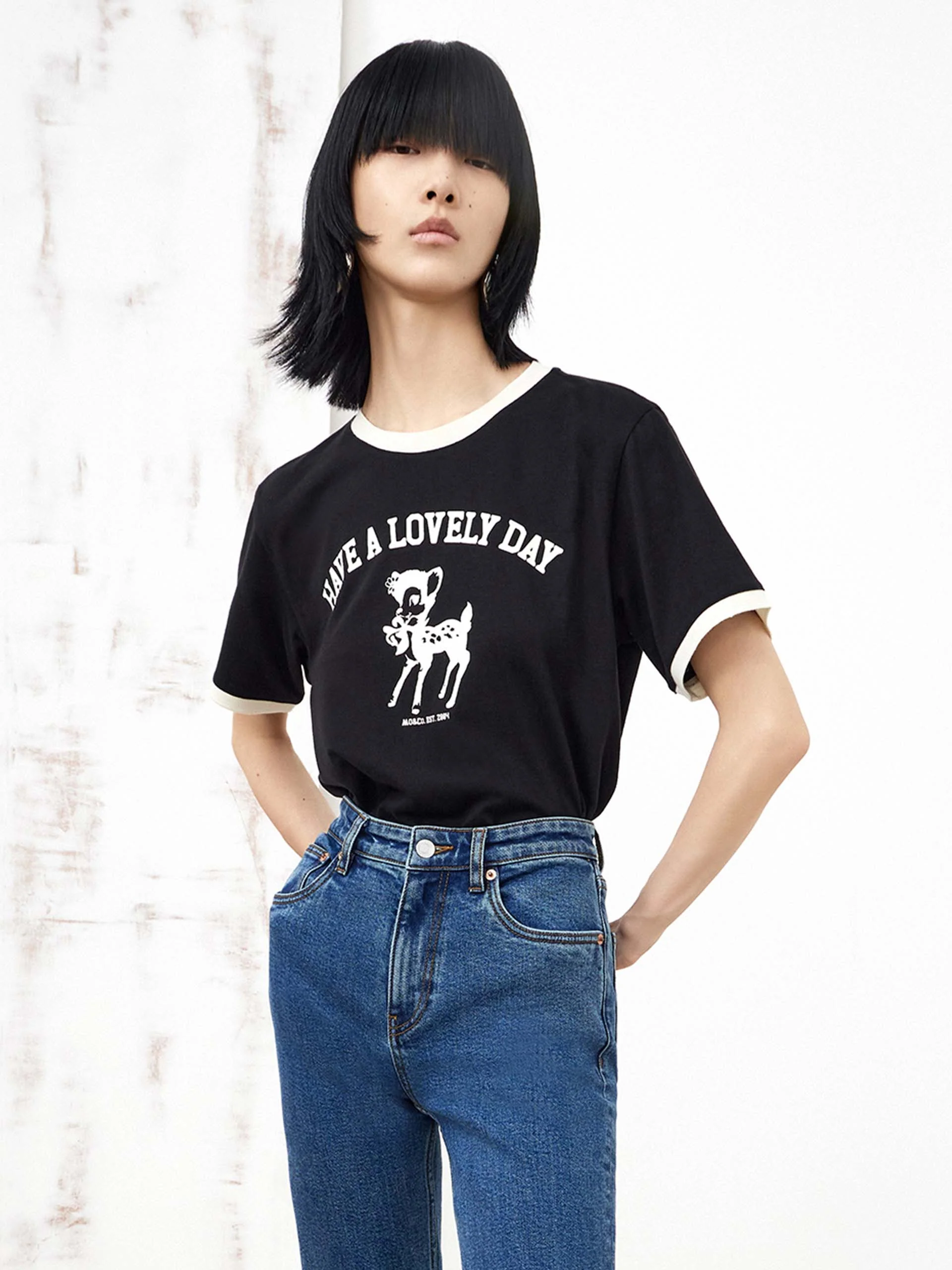 Contrast Cartoon Print T-shirt - Image 9