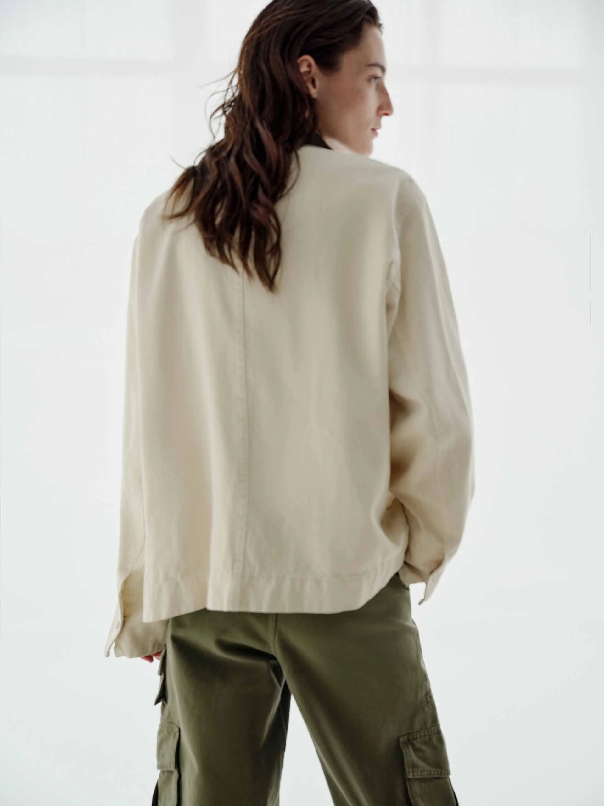 Contrast Collar Denim Jacket - Image 7
