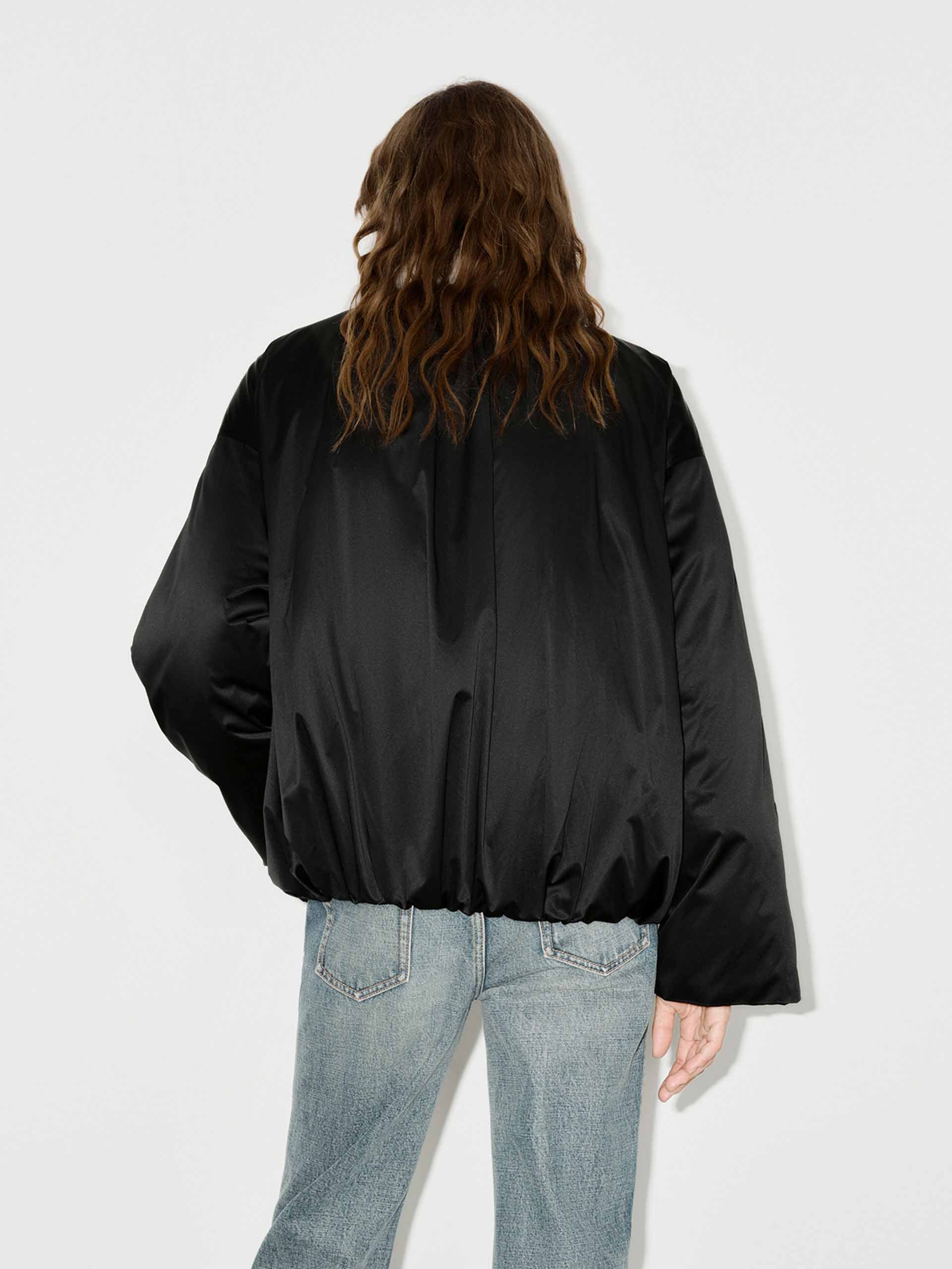 Contrast Collar Quilted Jacket - Image 3