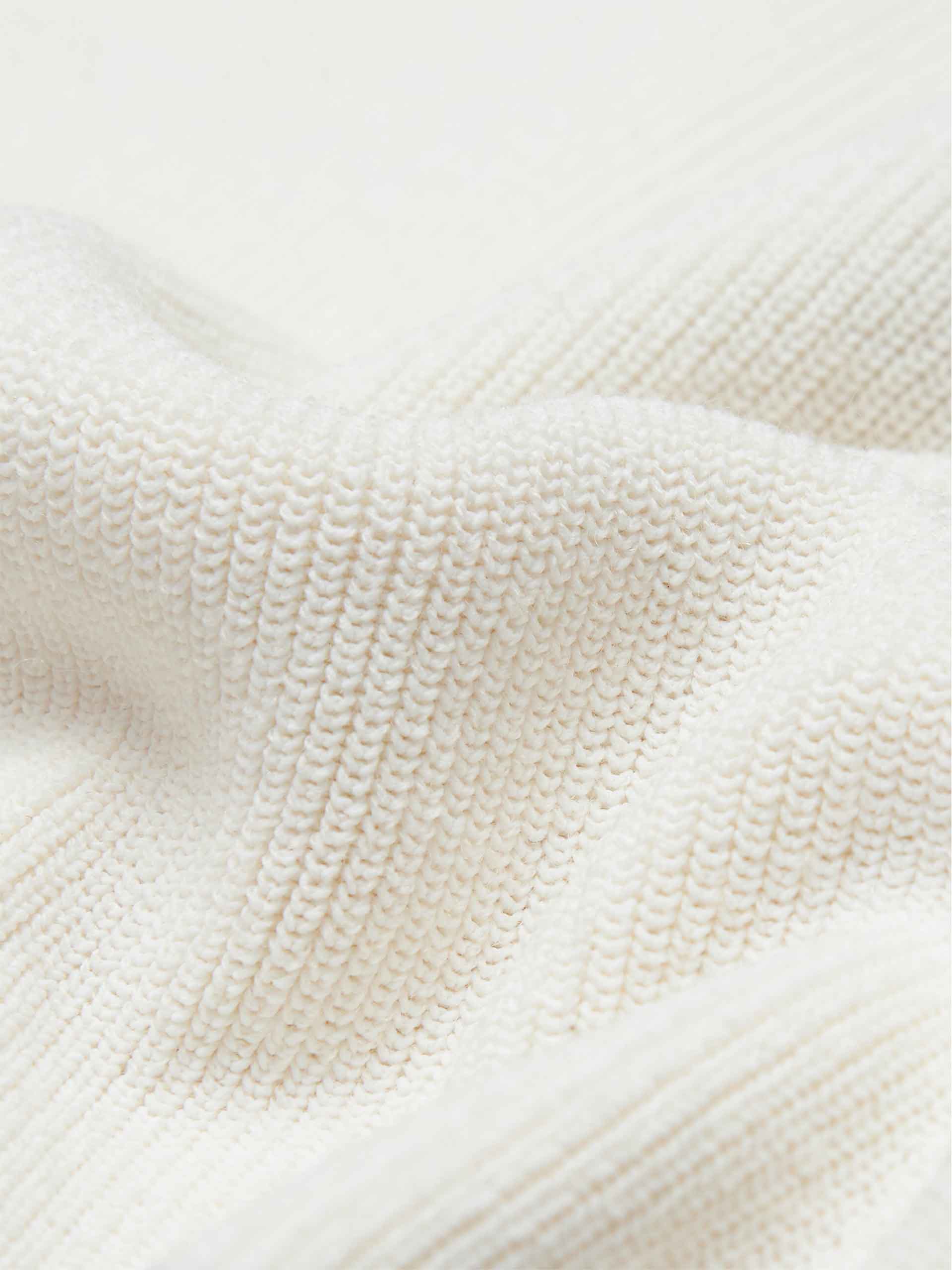 Contrast Detail Knitted Top - Image 4