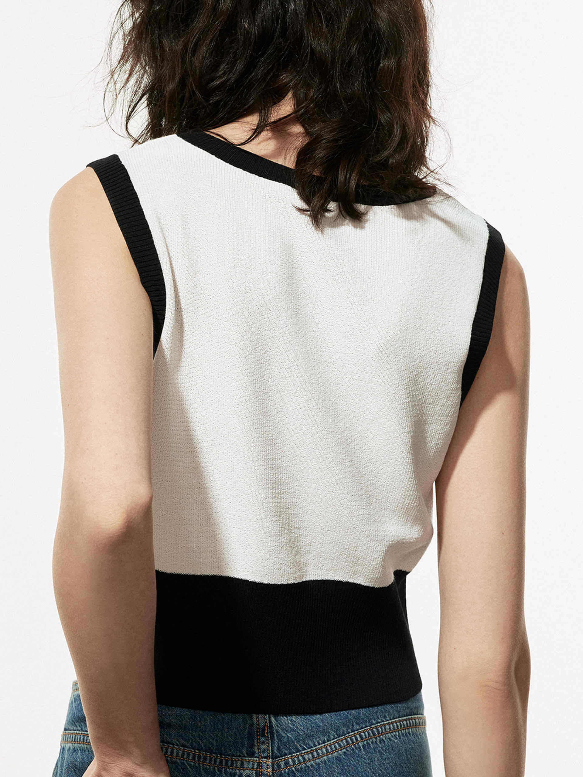 Contrast Detail Knitted Top - Image 8