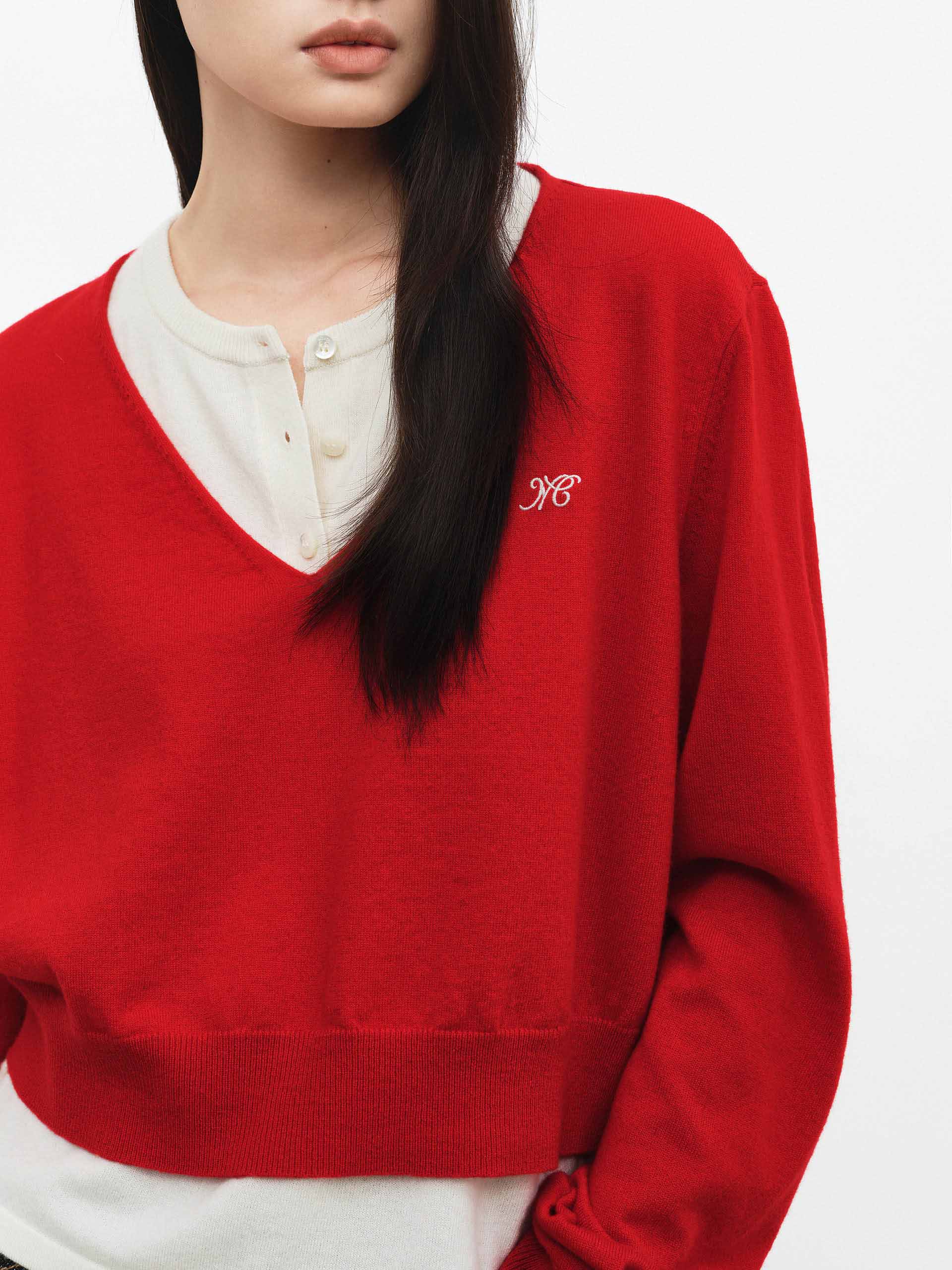 Contrast Layered Cropped Sweater - Image 8