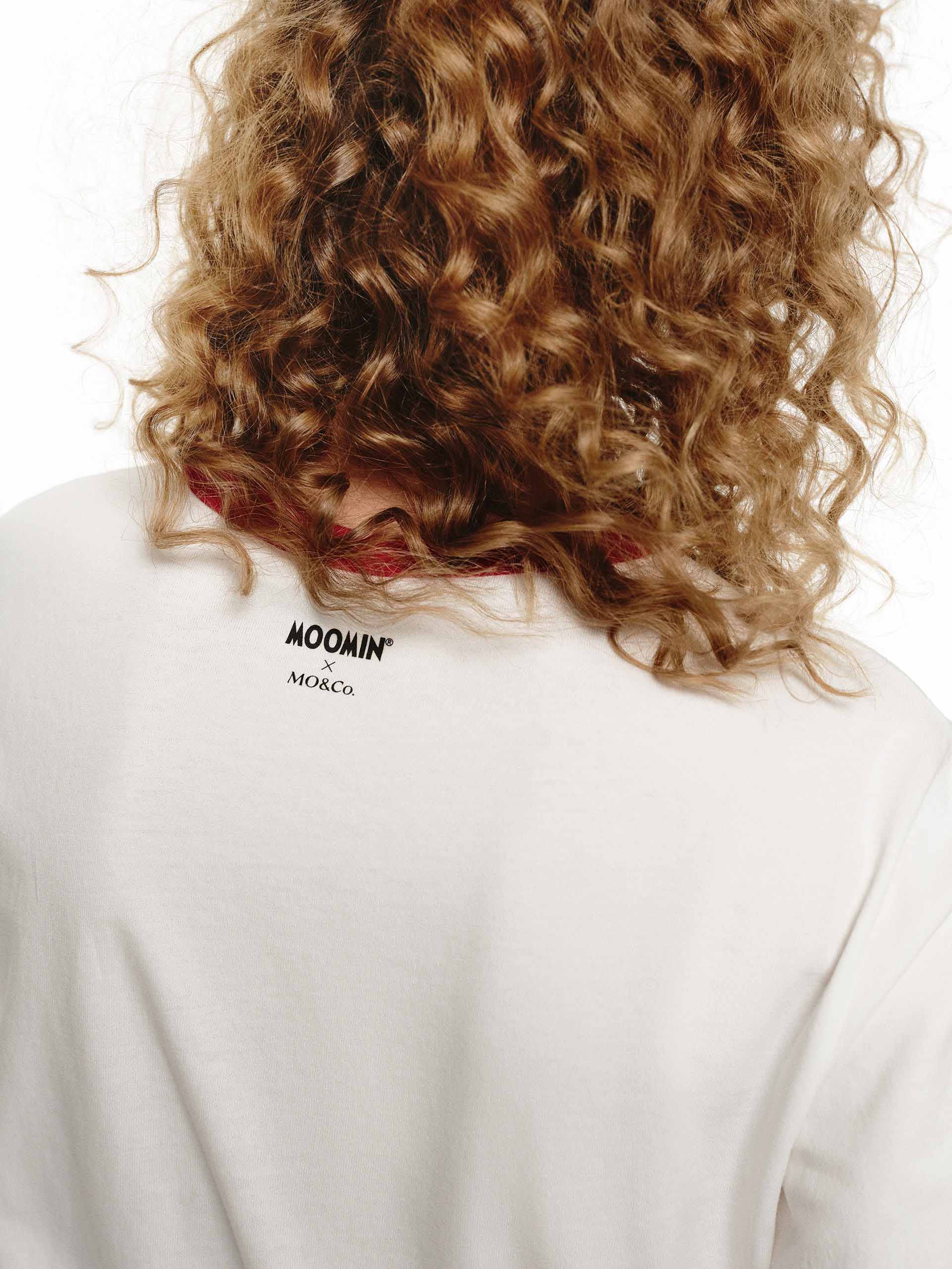 Contrast Neckline Printed T-shirt - Image 16