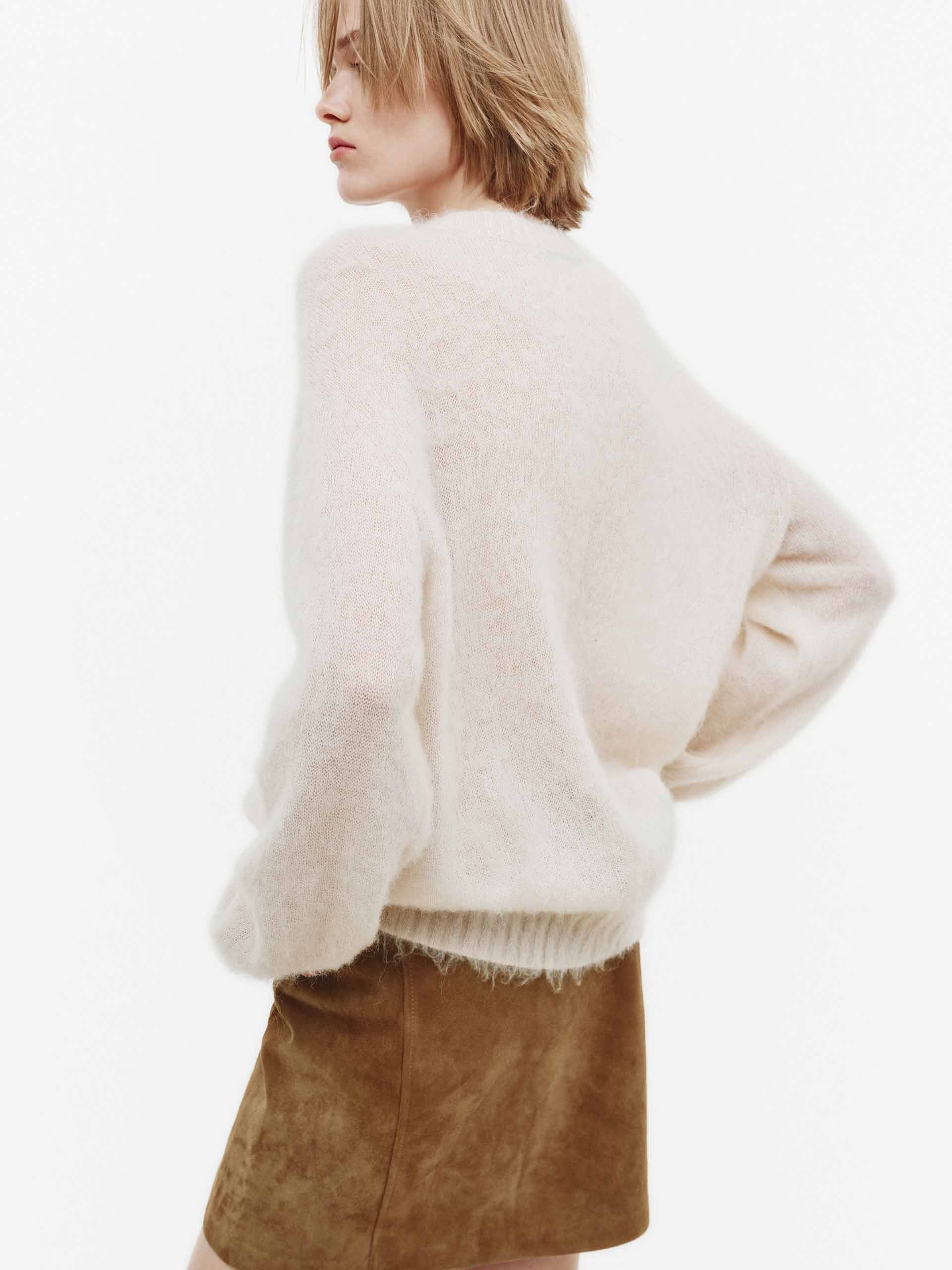 Contrast Pattern Loose Sweater - Image 16