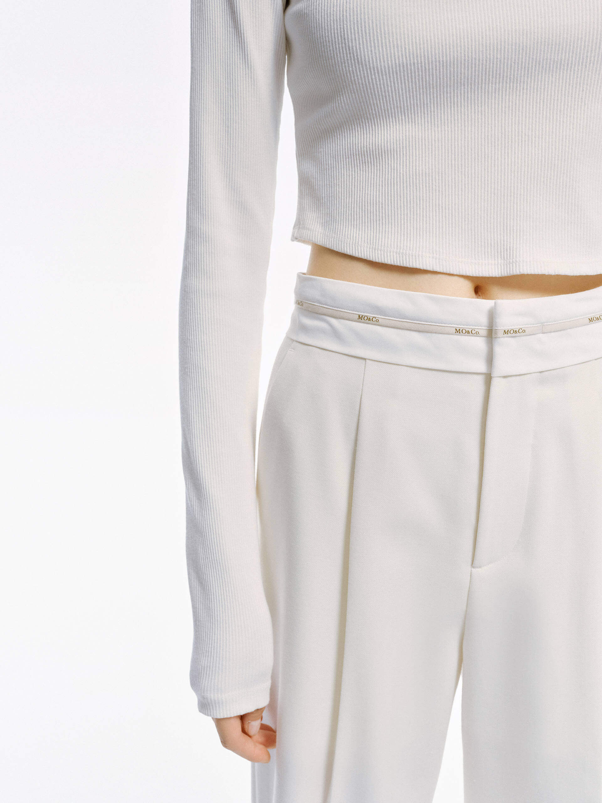 Contrast Waist Straight Pants - Image 9