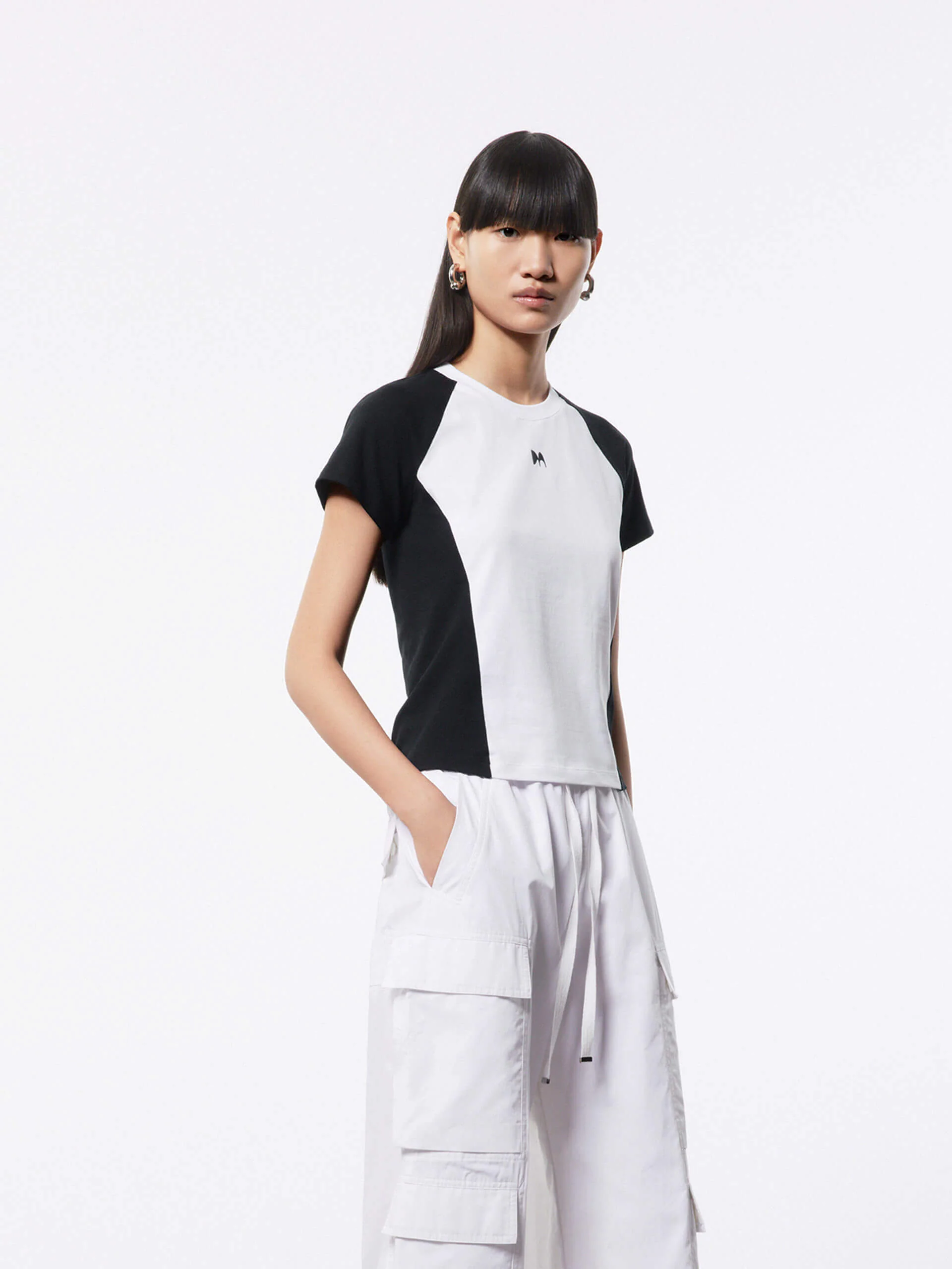 Cotton Raglan Sleeves T-shirt - Image 10