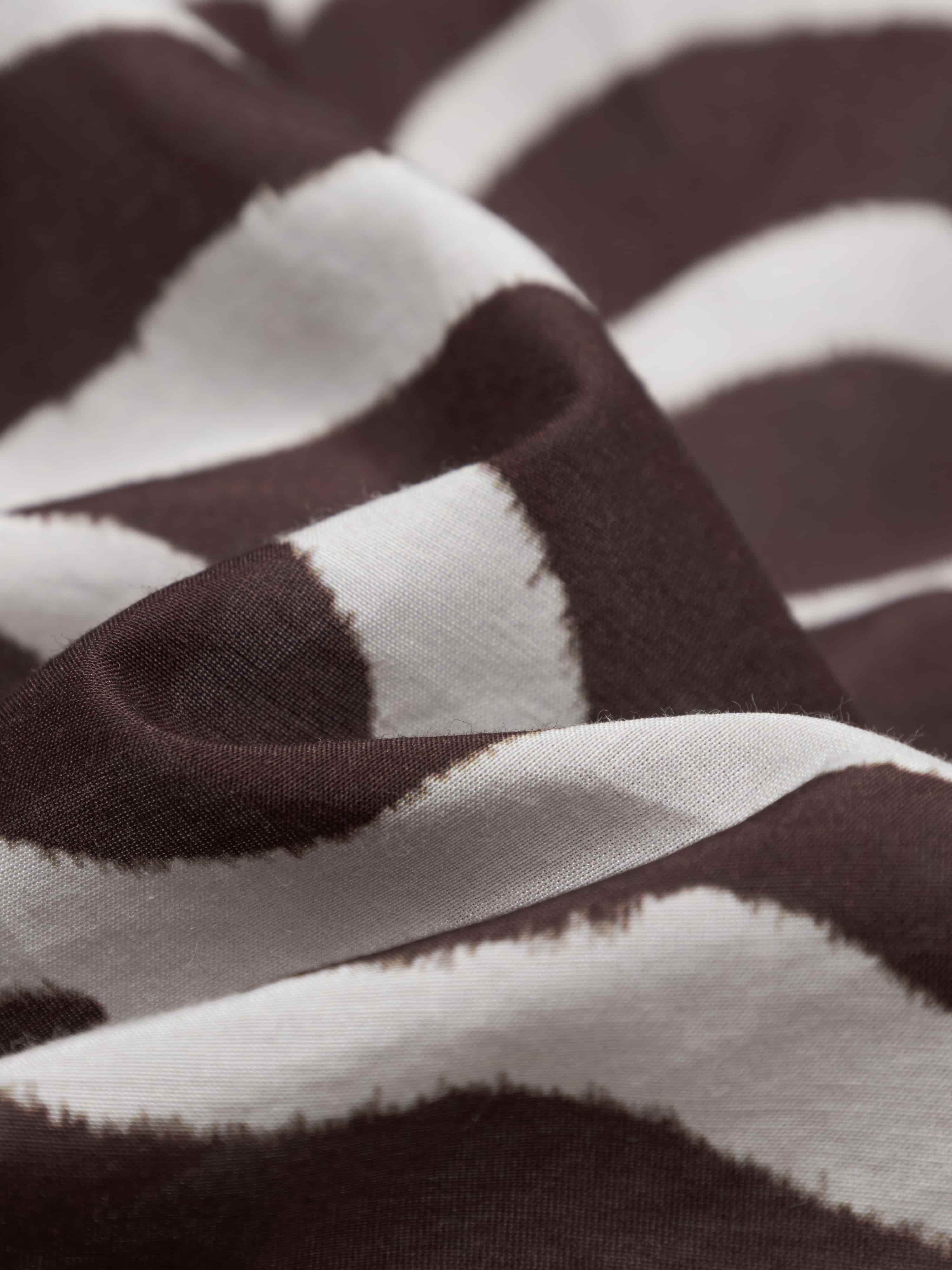 Cotton Silk Tiger Print Shorts - Image 4