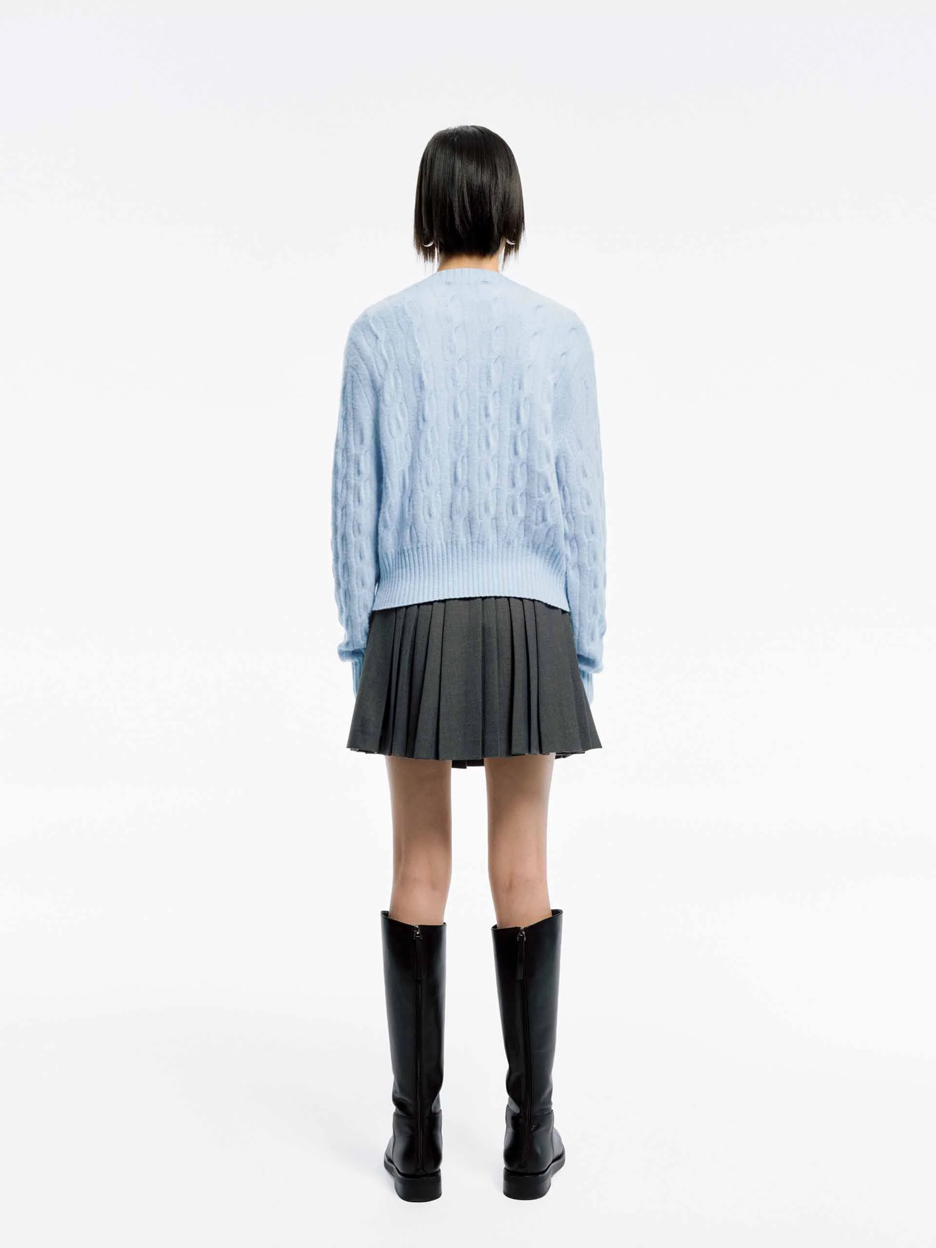 Cropped Cable Knit Cardigan - Image 22