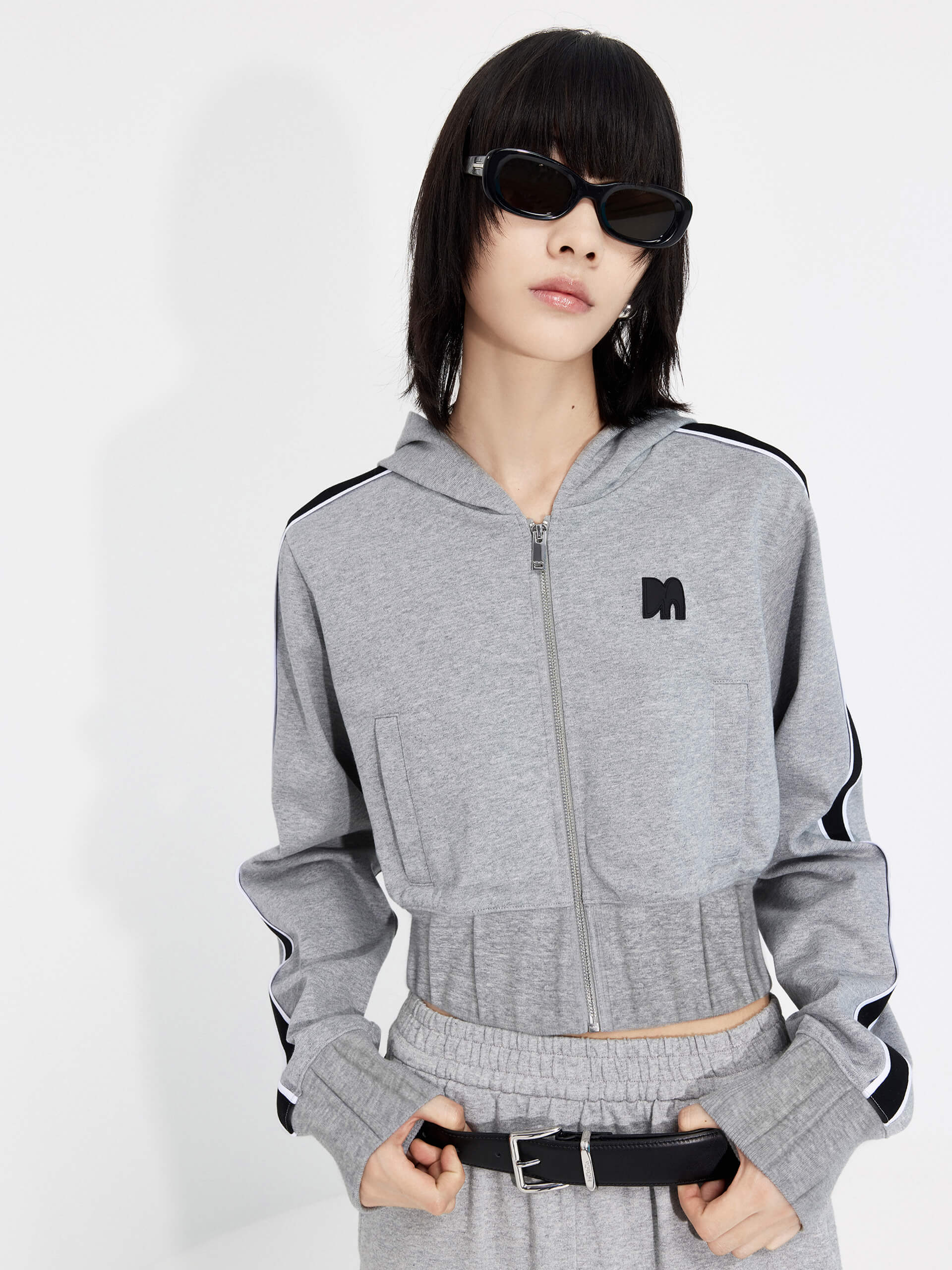 Cropped Hoodie Jacket - Image 7