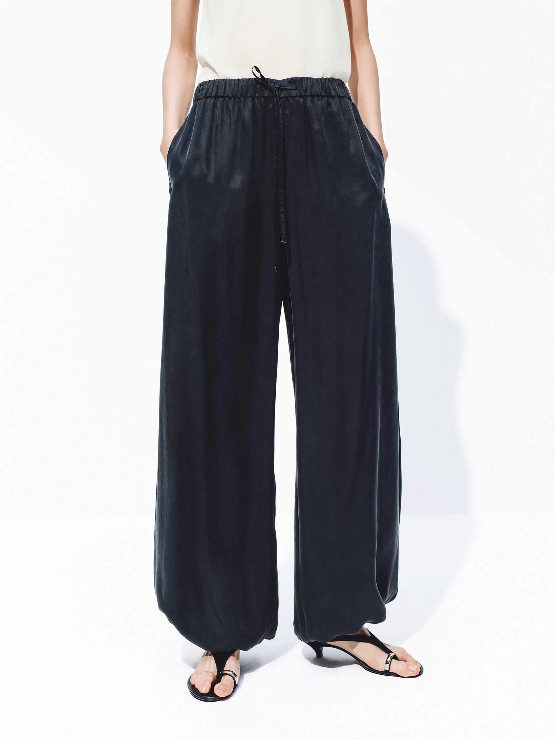 Cupro Blend Balloon Pants
