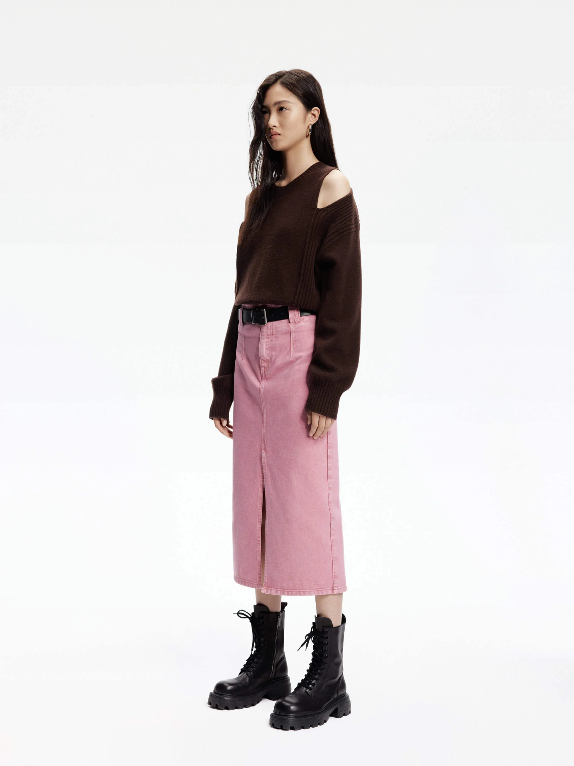 Cut Shoulder Wool Sweater - Image 24