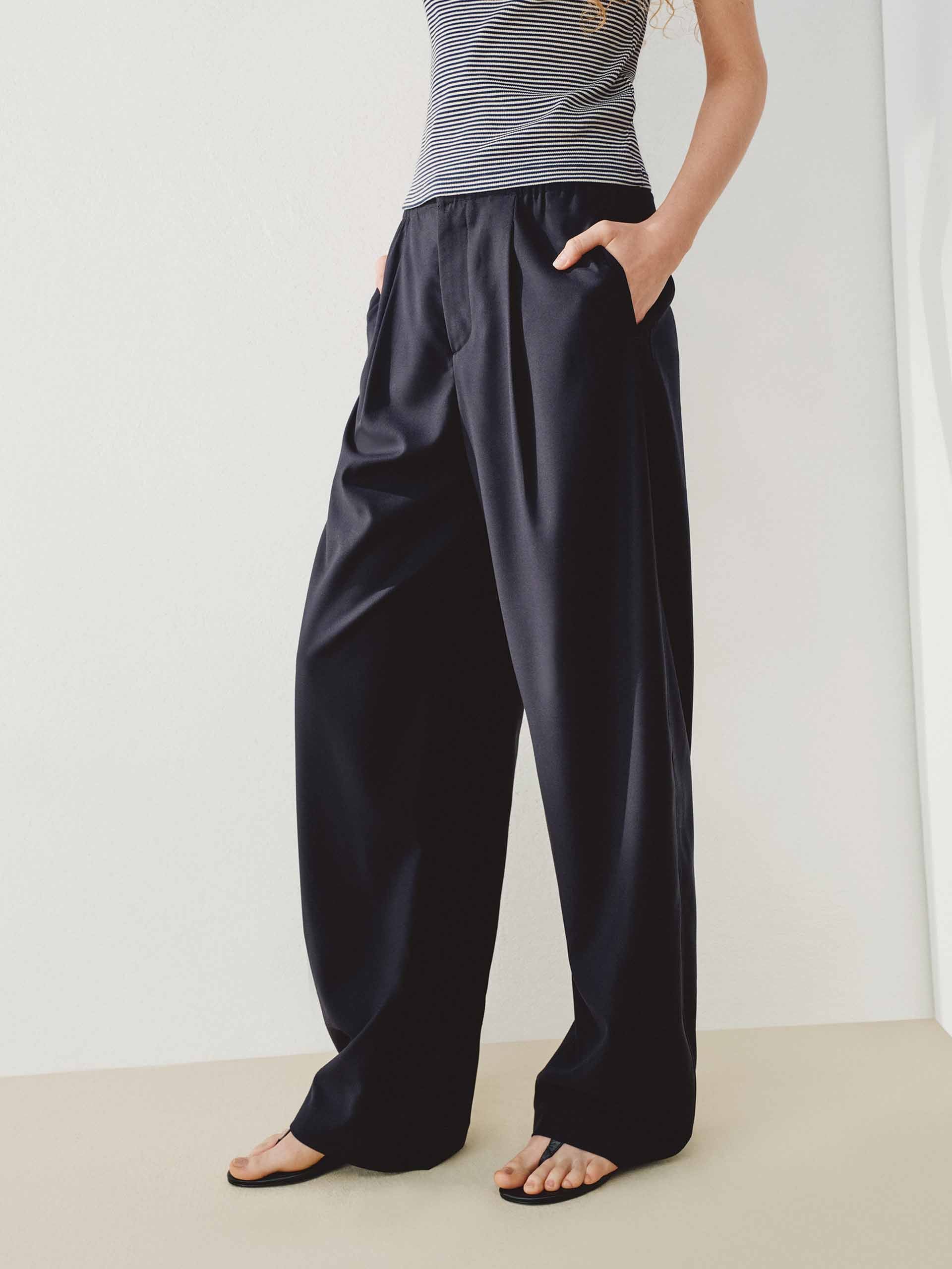 Elastic Waist Barrel-Leg Pants - Image 7