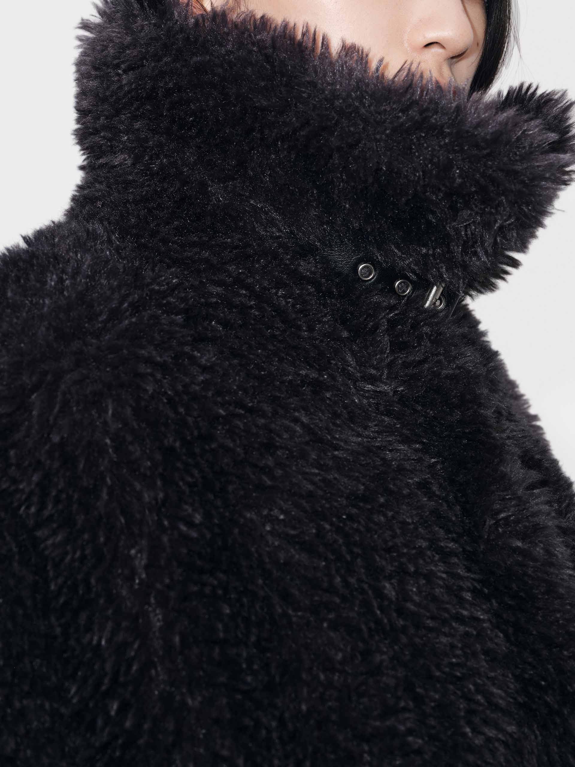 Faux Fur Cropped Coat - Image 8