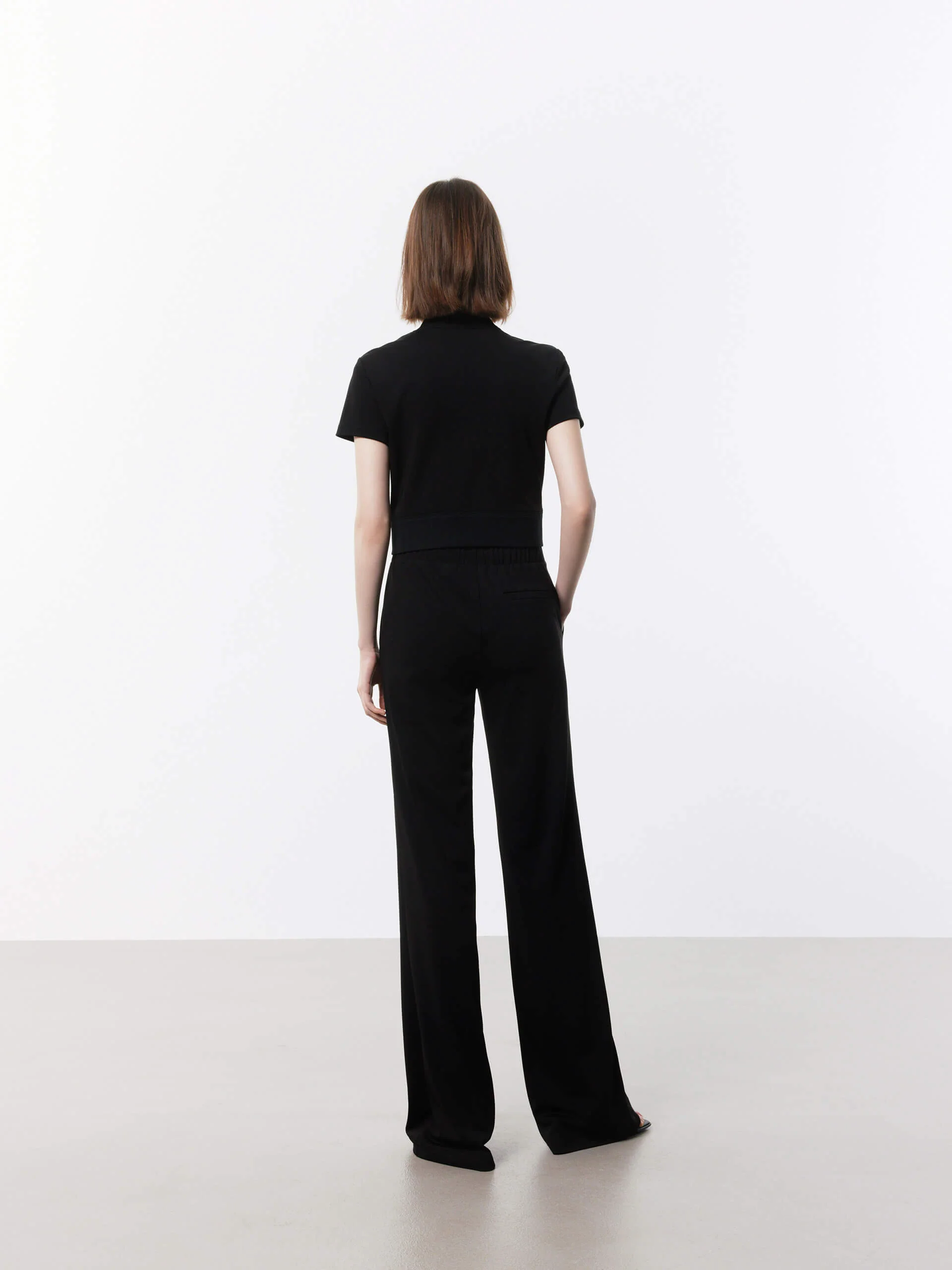 Fitted Short Sleeve Top - Image 6