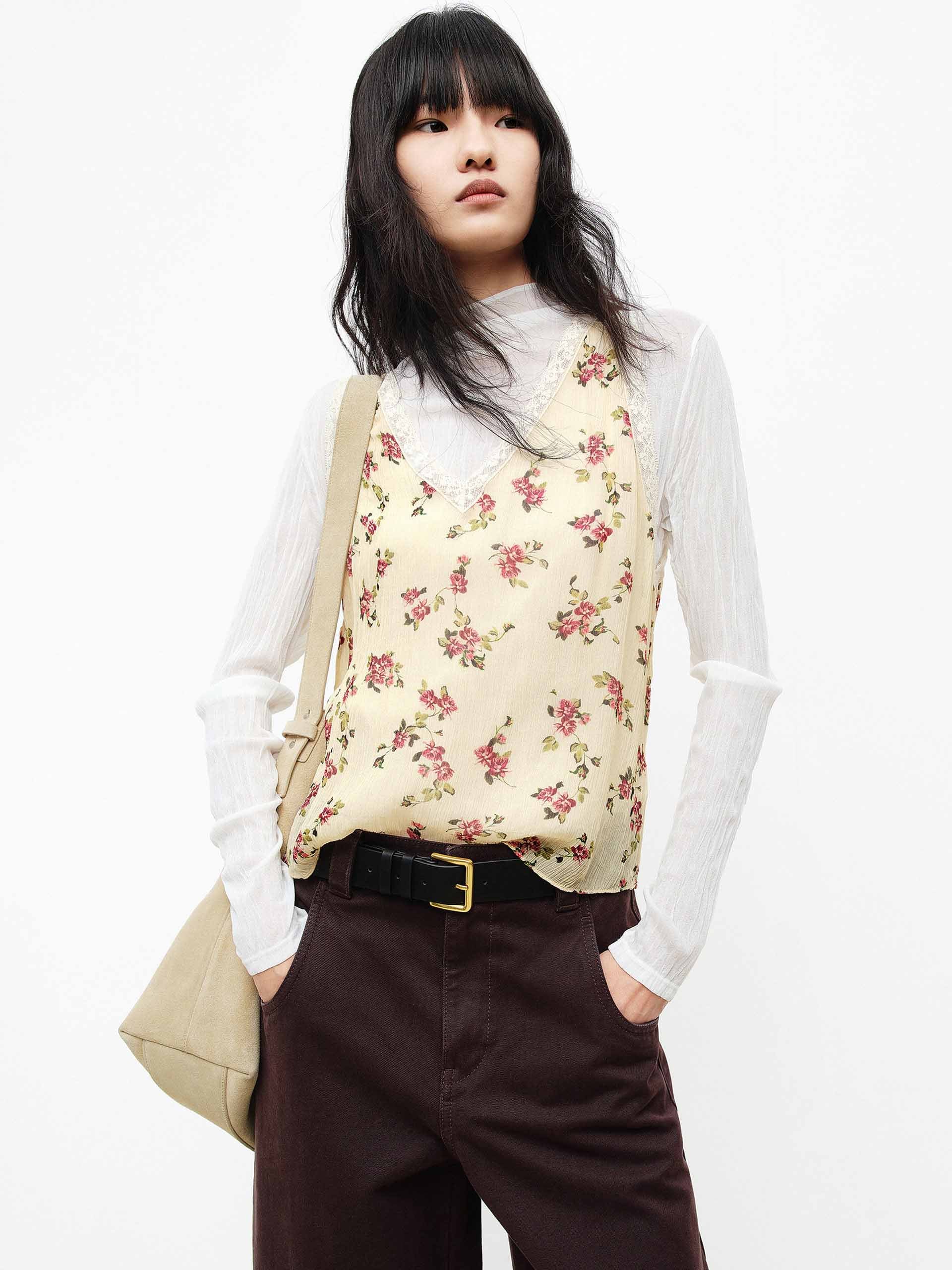 Floral Pattern V-neck Tank