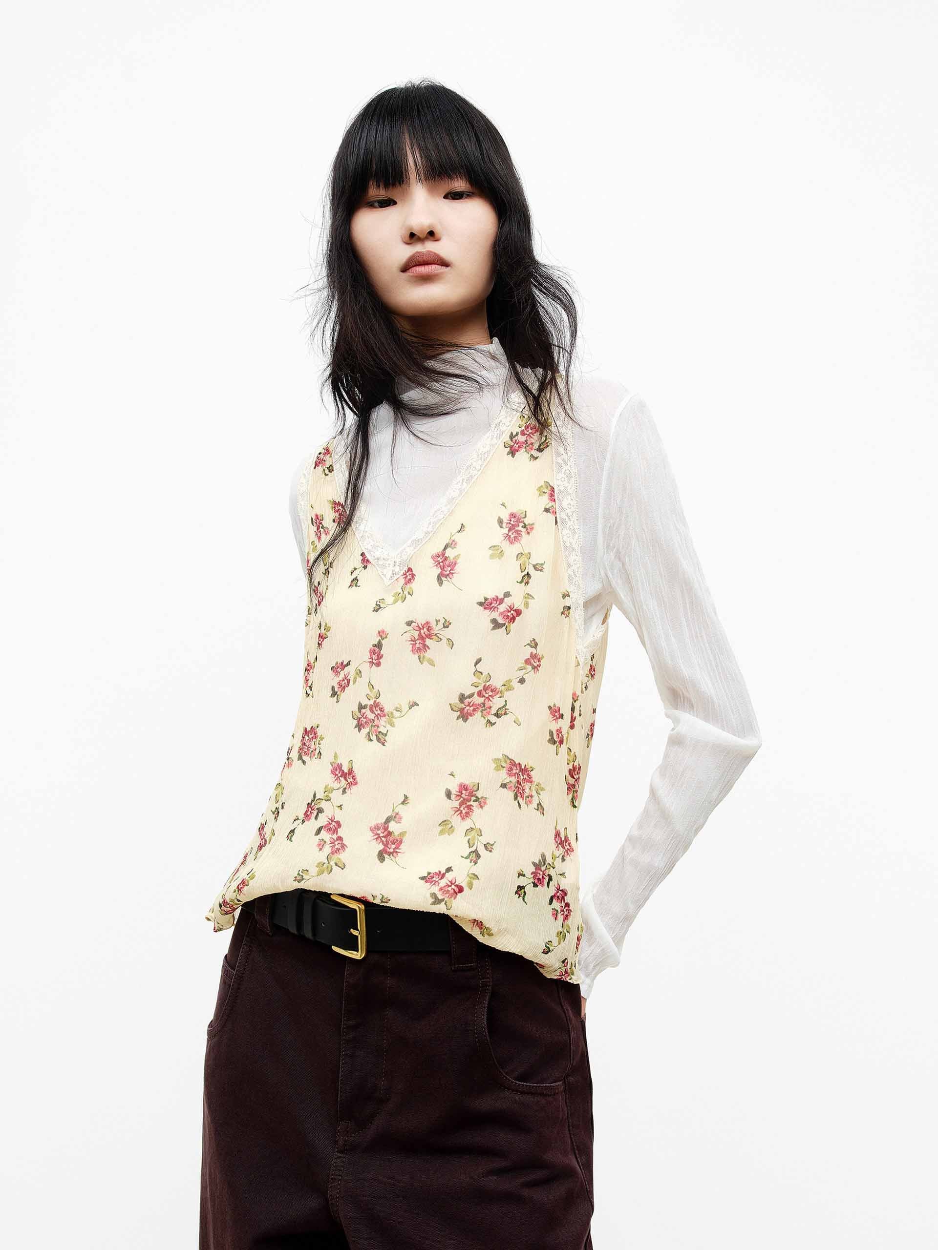Floral Pattern V-neck Tank - Image 3