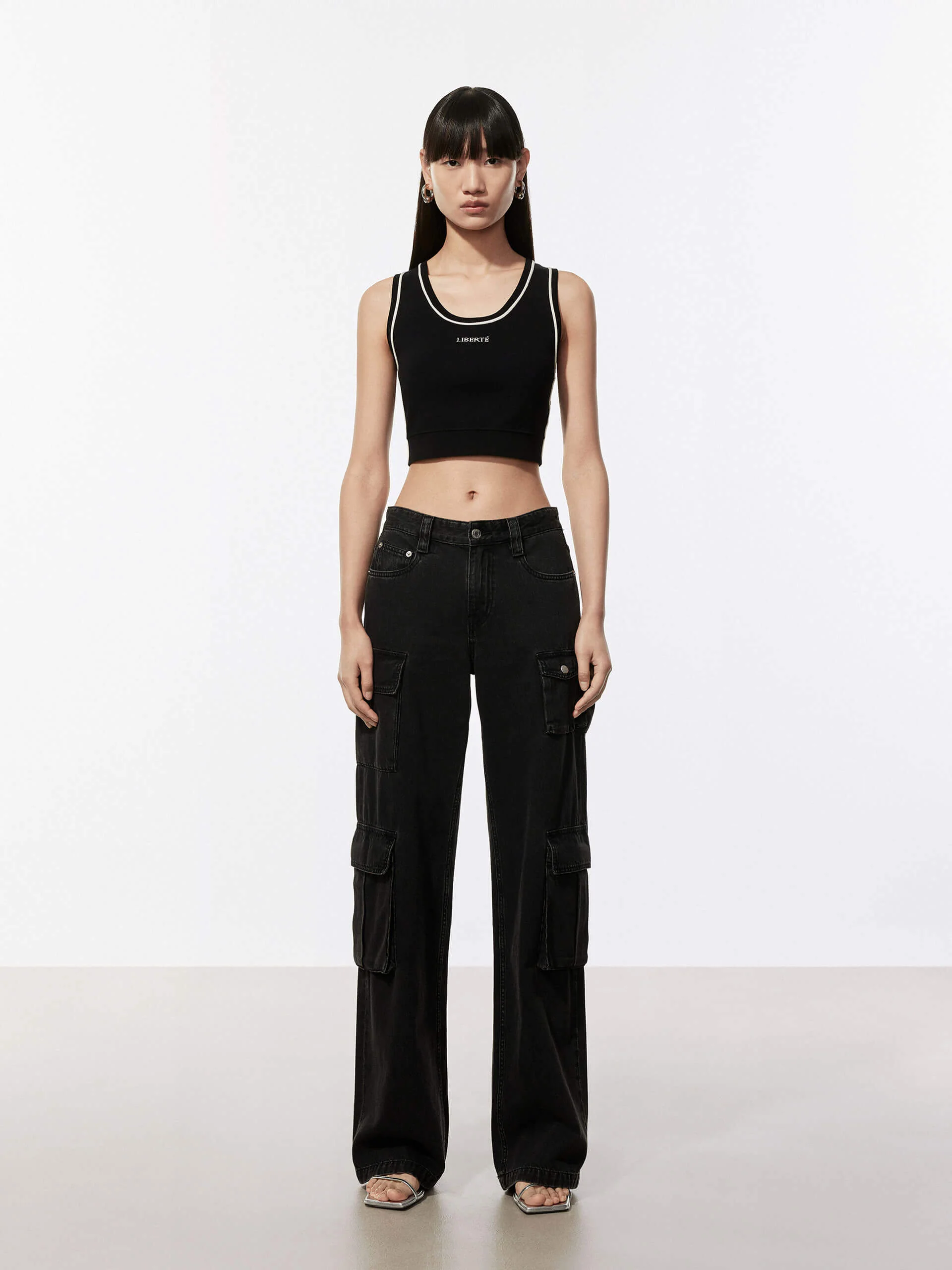 Front Letter Cropped Tank - Image 7