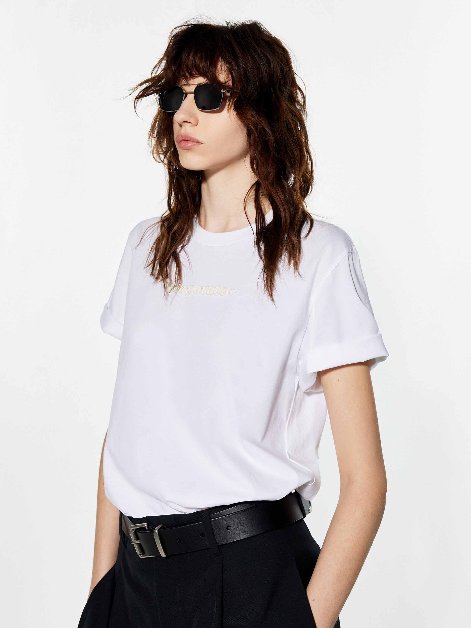 Front Letter Round Neck T-shirt - Image 18
