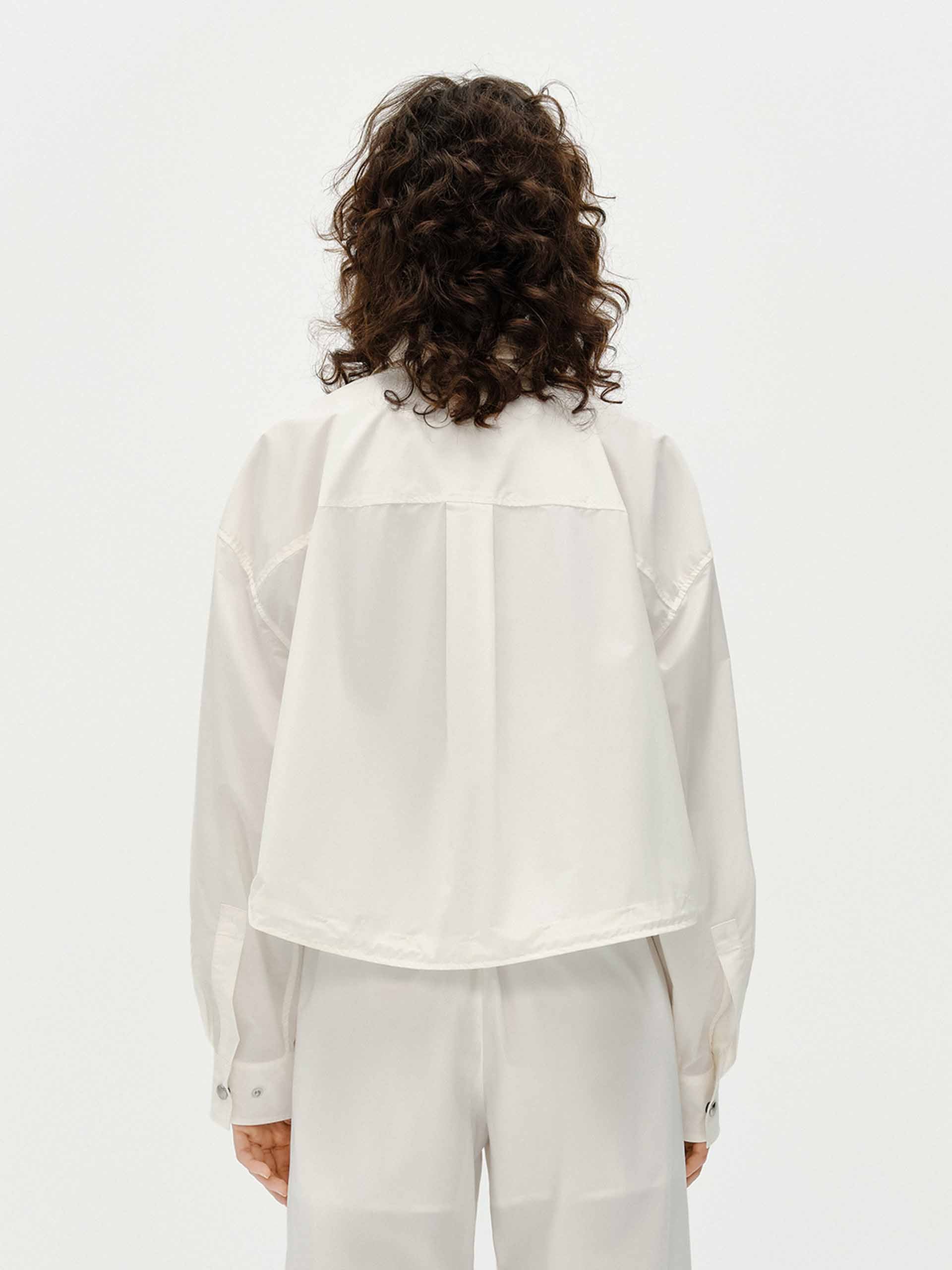 Front Pocket Short Jacket - Image 3