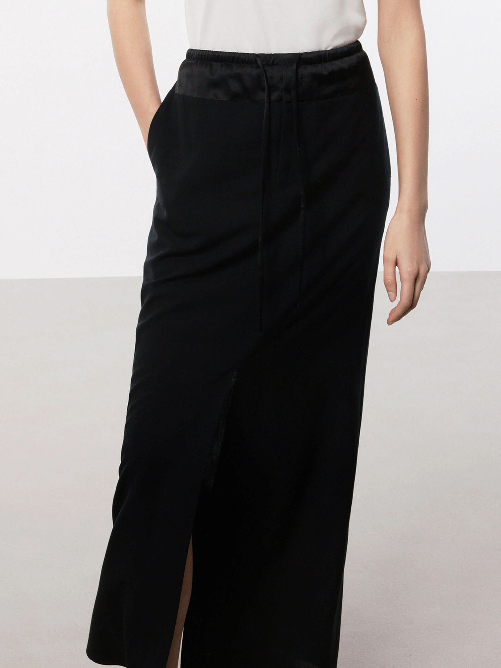 Front Slit Straight Skirt - Image 7