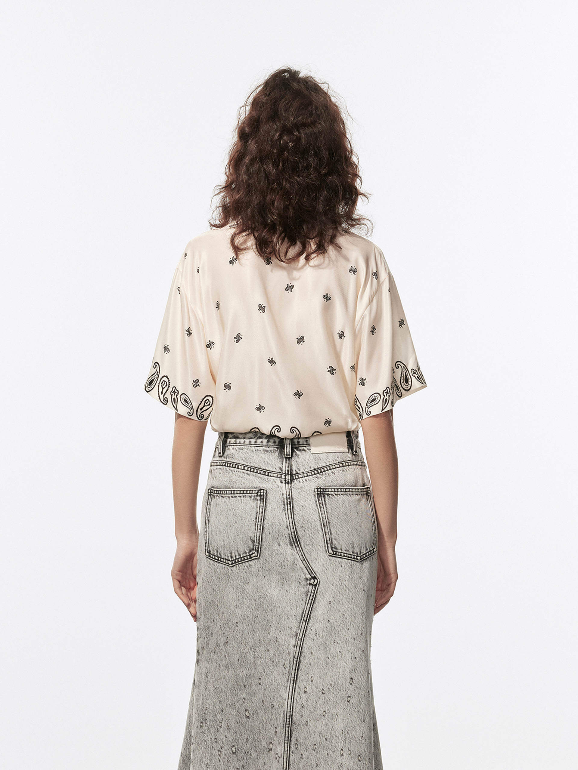 Front Tie Cropped Top - Image 8
