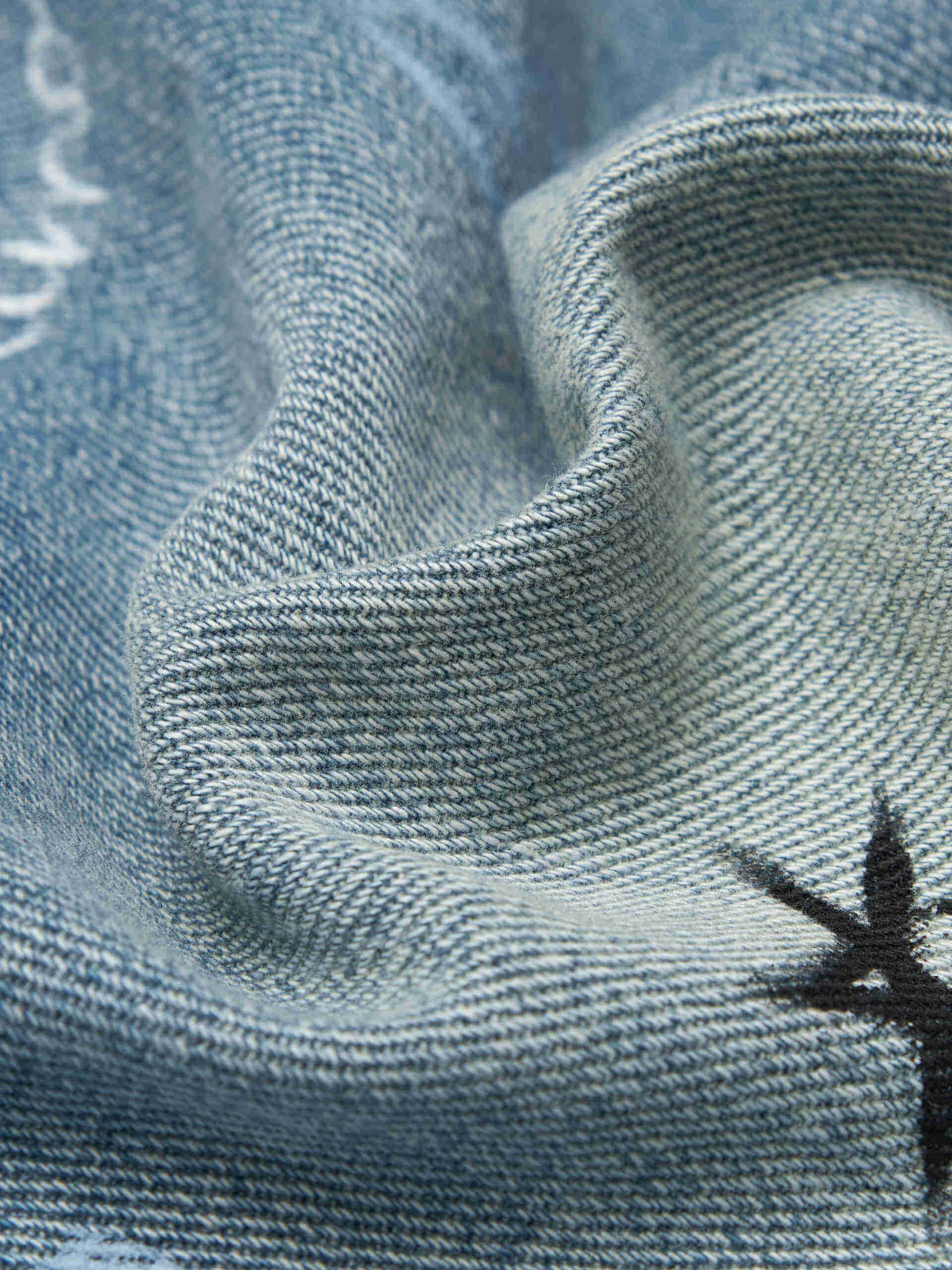 Graffiti Pattern Denim Skirt - Image 4