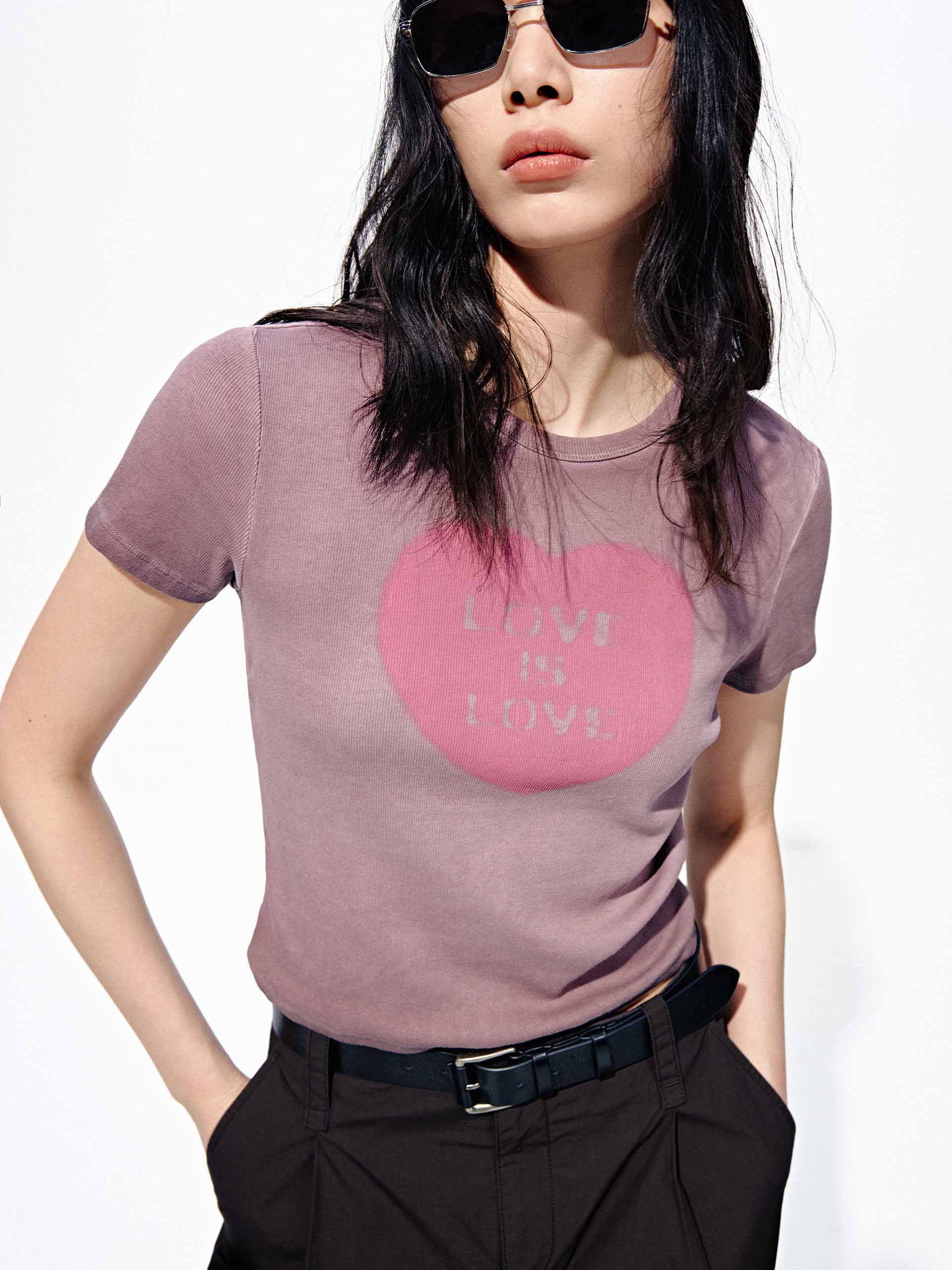 Heart Pattern Cotton T-shirt - Image 16