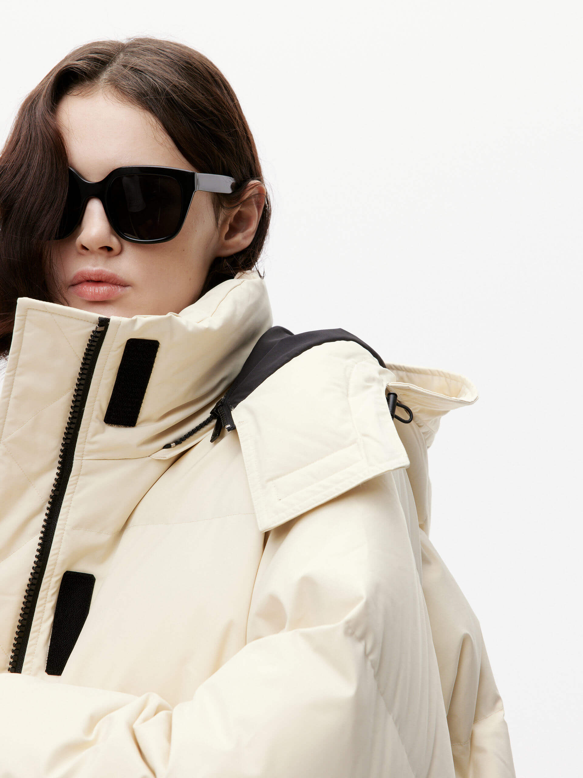 Hooded Short Down Jacket - Image 10