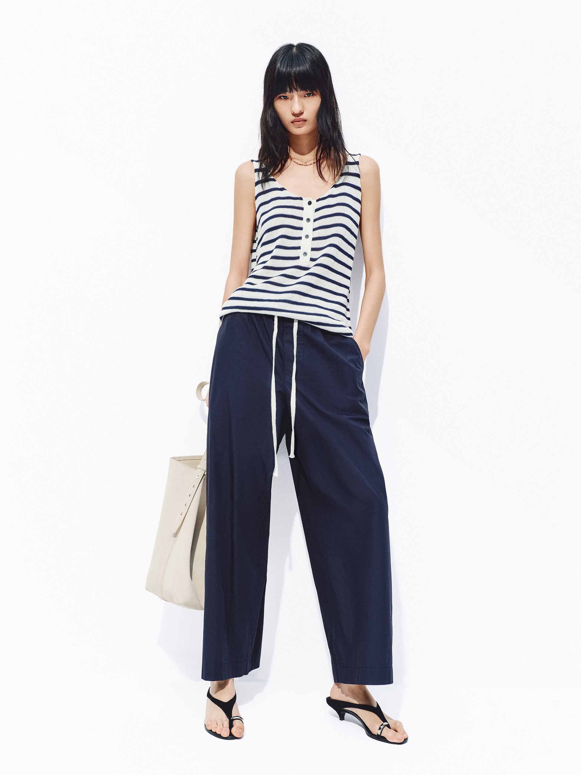 Include Linen Striped Top - Image 2