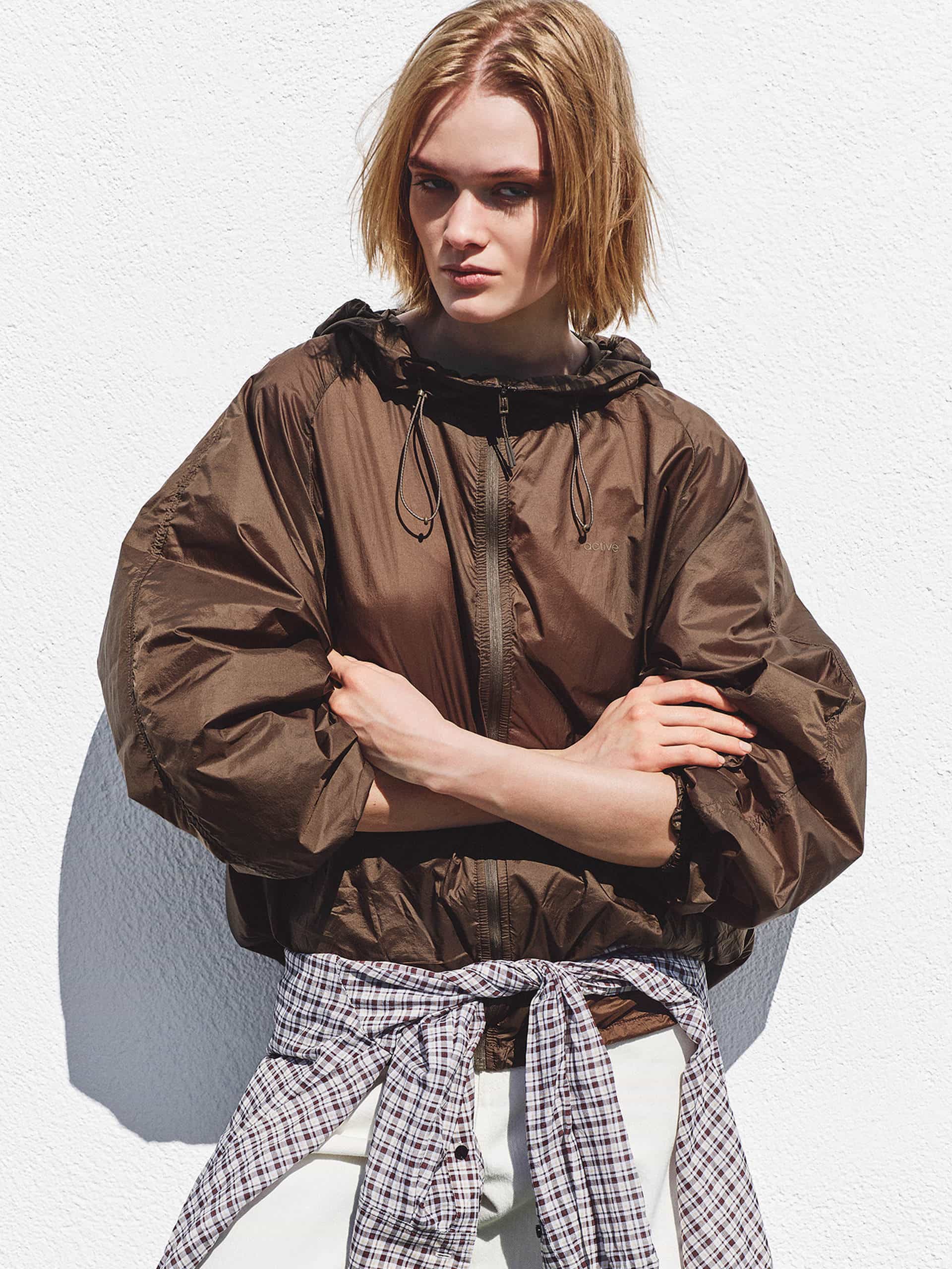 Lightweight Hooded Jacket - Image 14