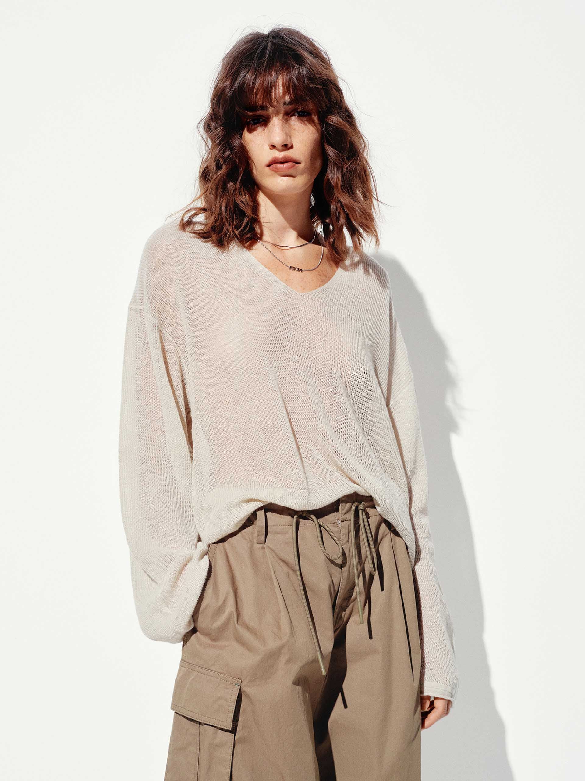 Lightweight Loose Knit Sweater - Image 3