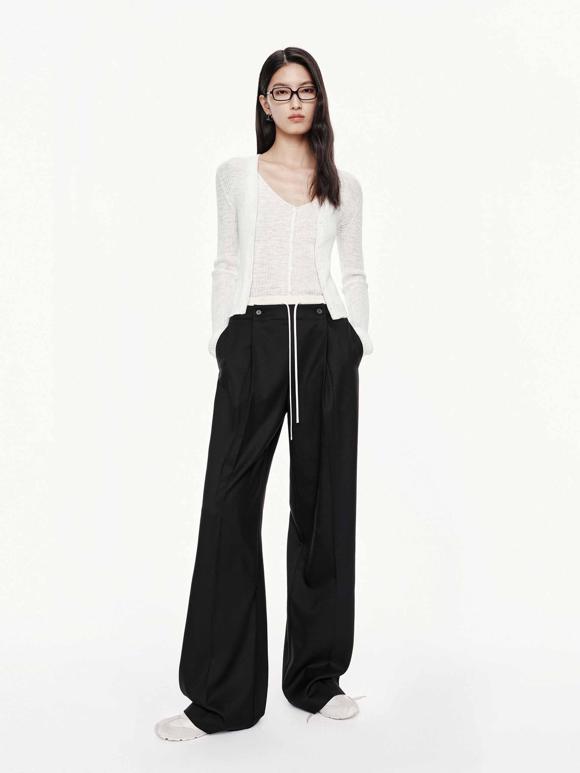Linen Cotton V-neck Cardigan - Image 2