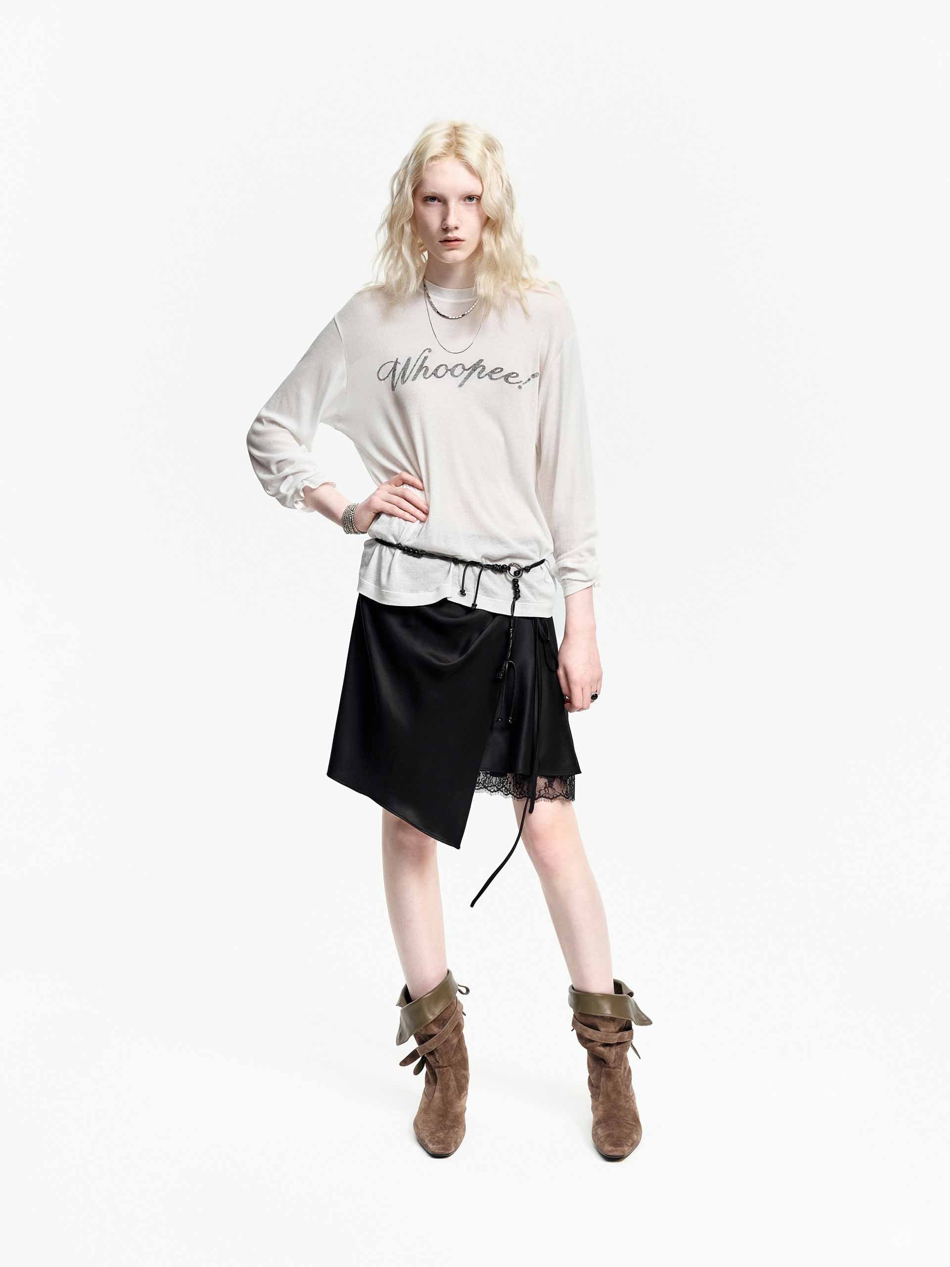 Long Sleeves Letter T-shirt - Image 10