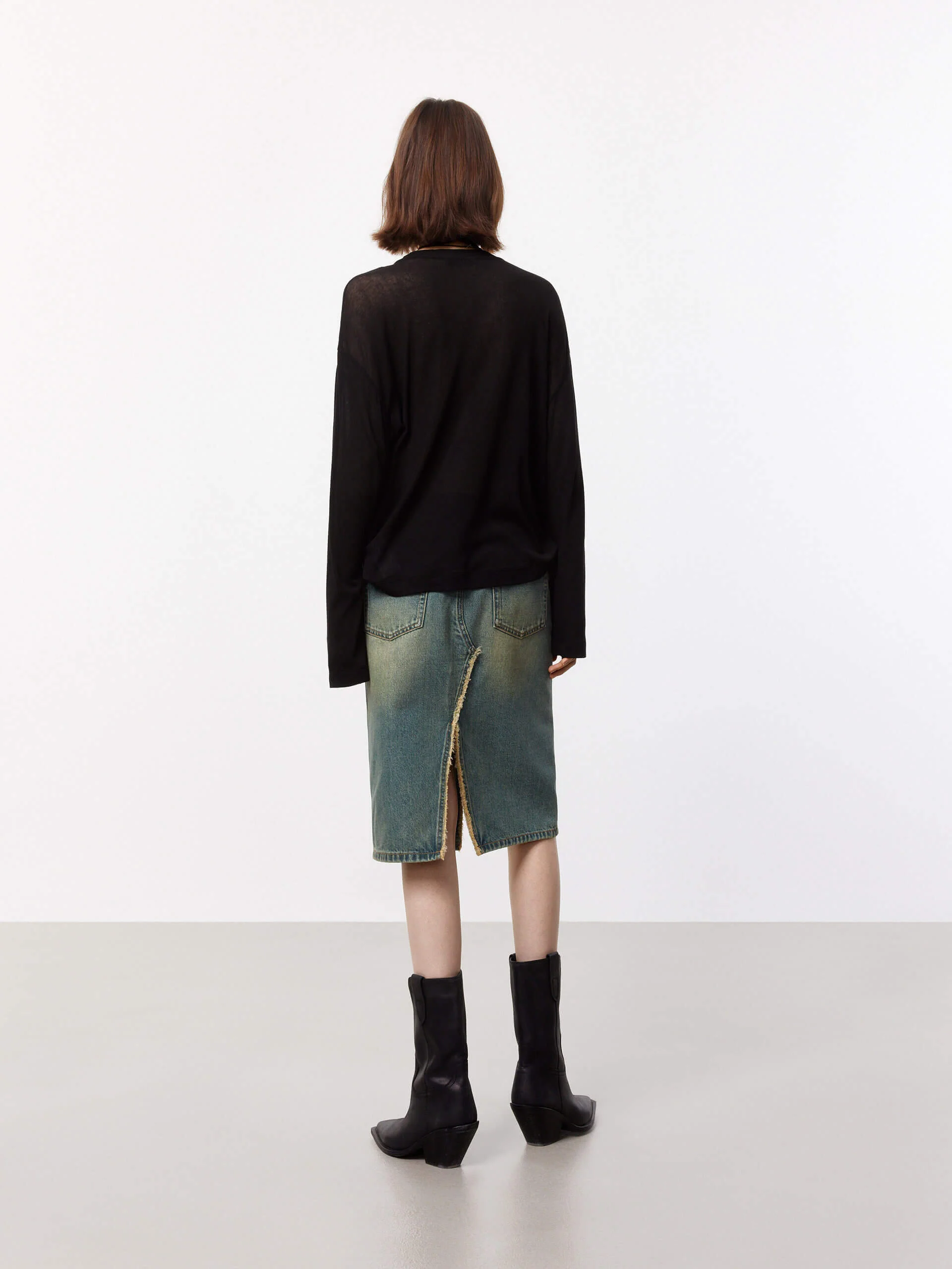 Loose Long Sleeve T-shirt - Image 11