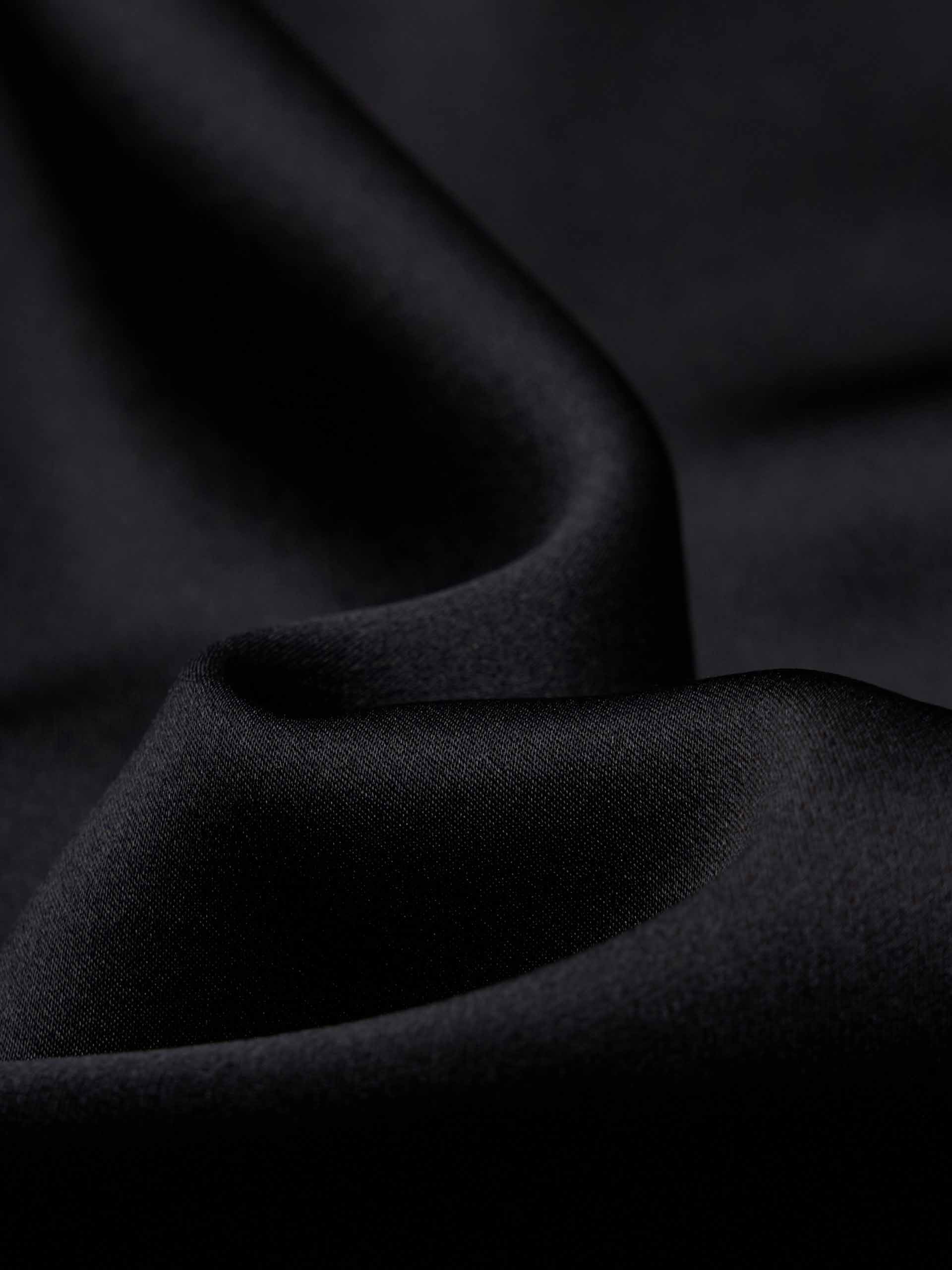 Mermaid Hem Silk Dress - Image 4