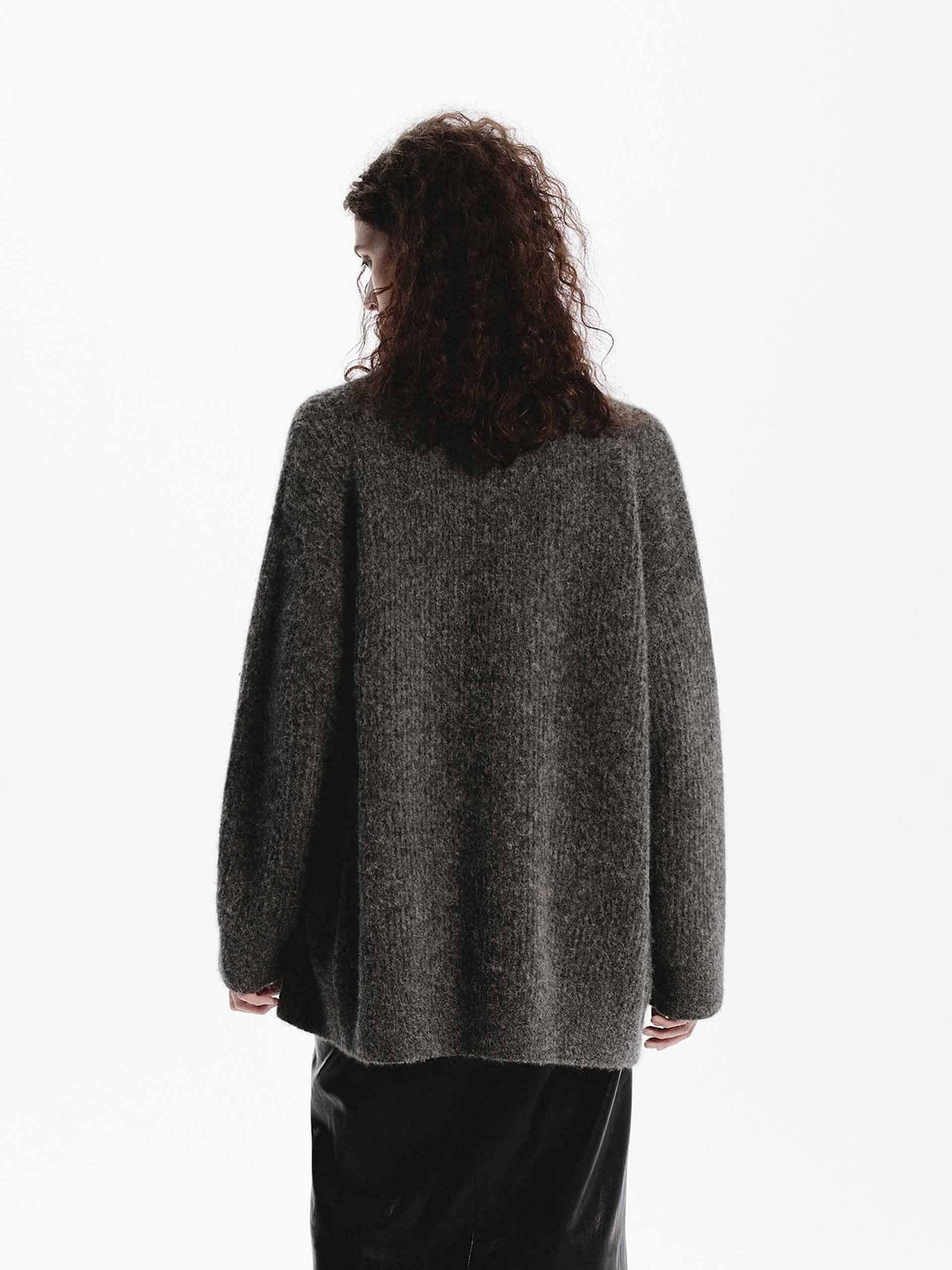 Paneled Detail Loose Cardigan - Image 3