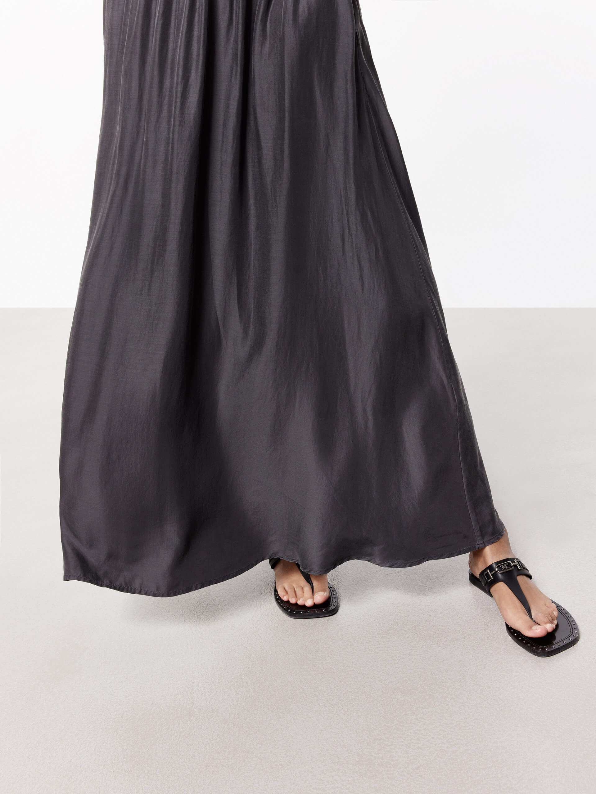 Paneled Detail Maxi Dress - Image 6