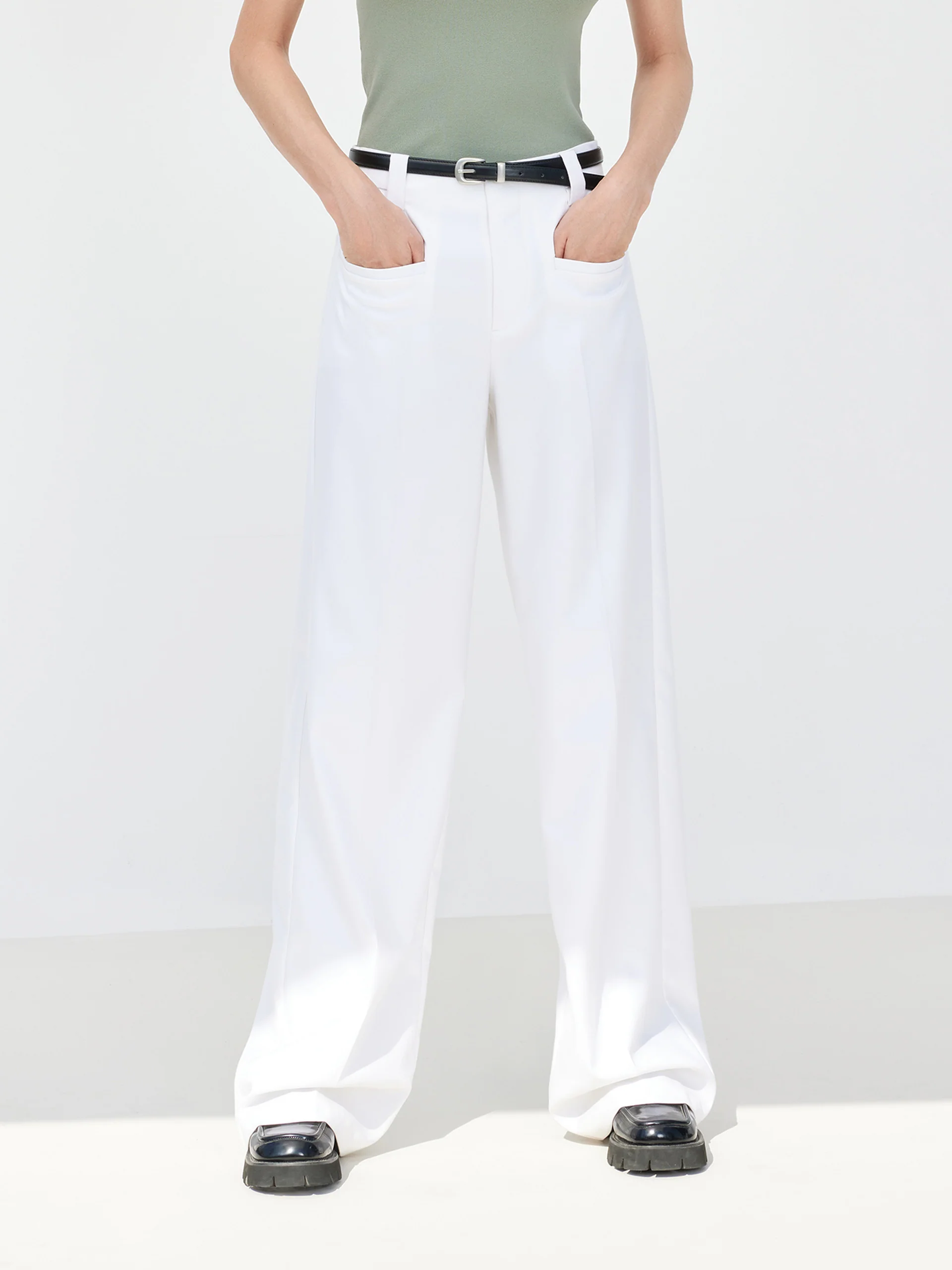 Patch pockets Straight Pants - Image 9