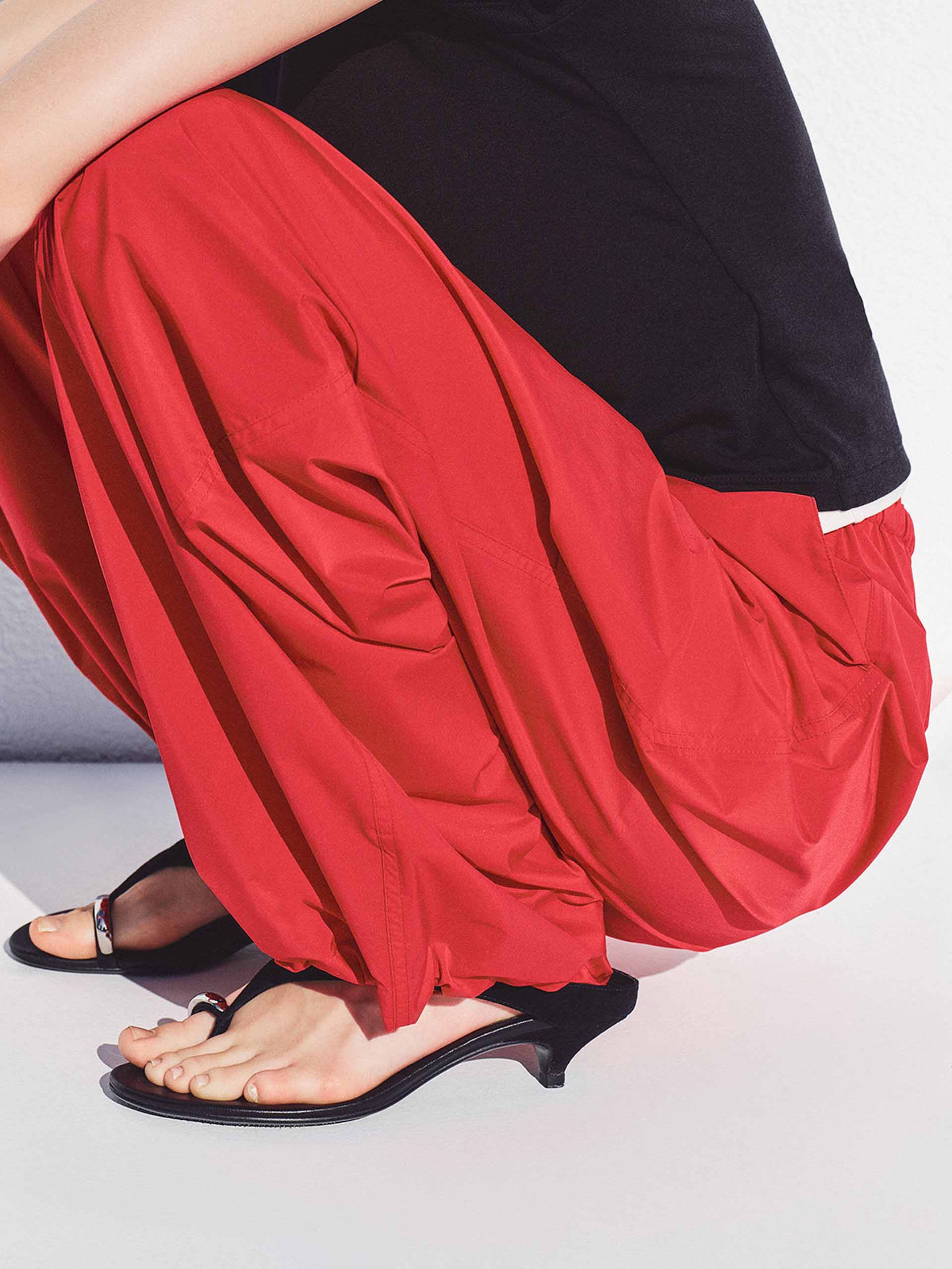 Pleated Detail Drawstring Pants - Image 24