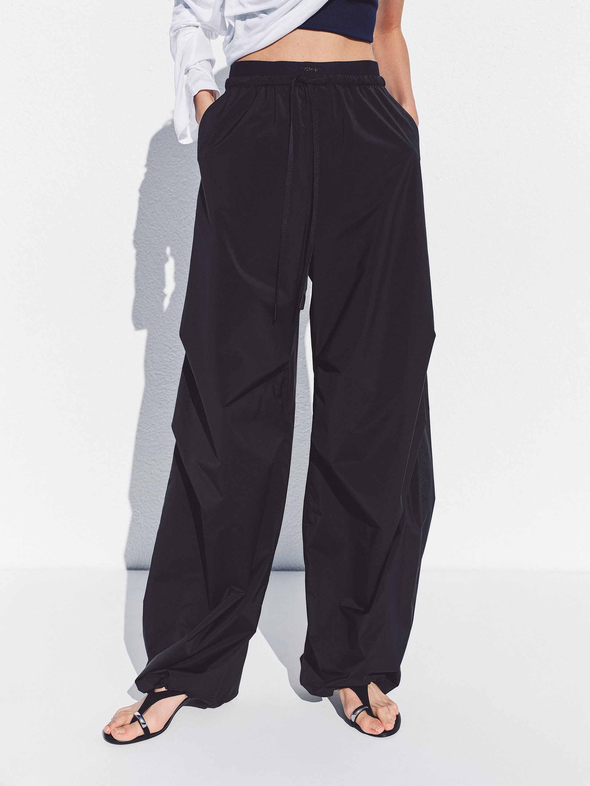 Pleated Detail Drawstring Pants - Image 9
