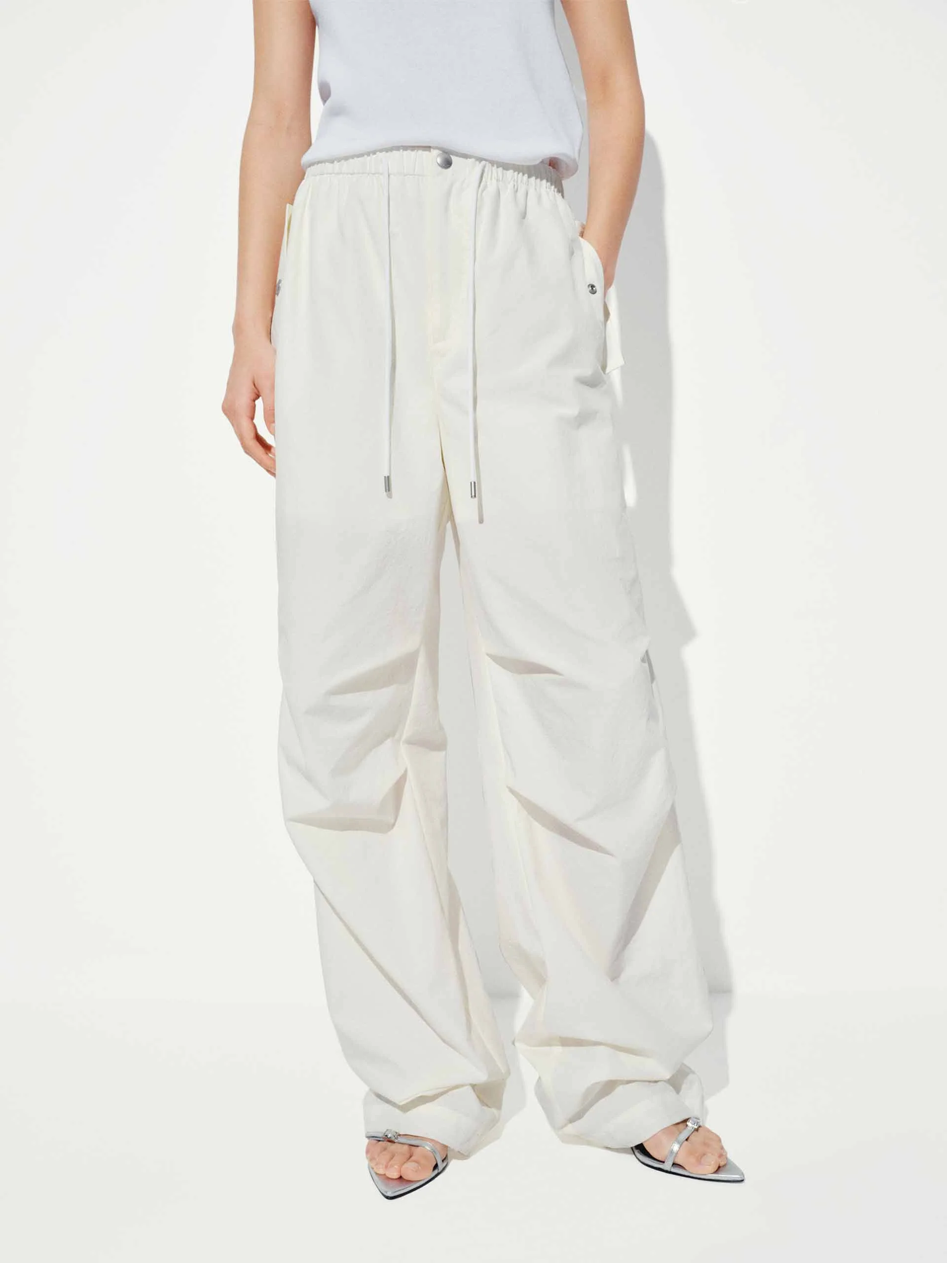 Pleated Drawstring Trousers