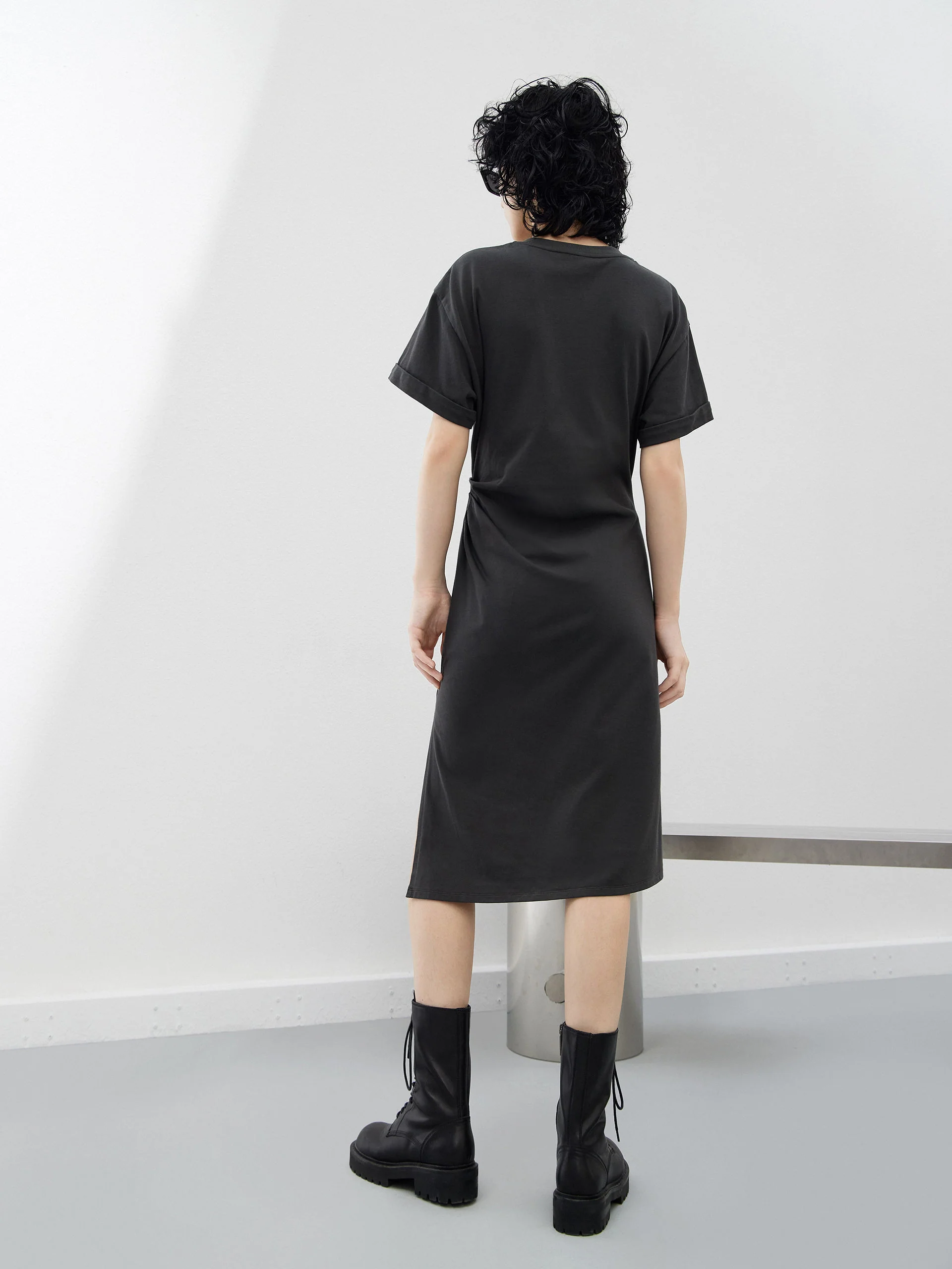 Pleated Sequin Details Dress - Image 10
