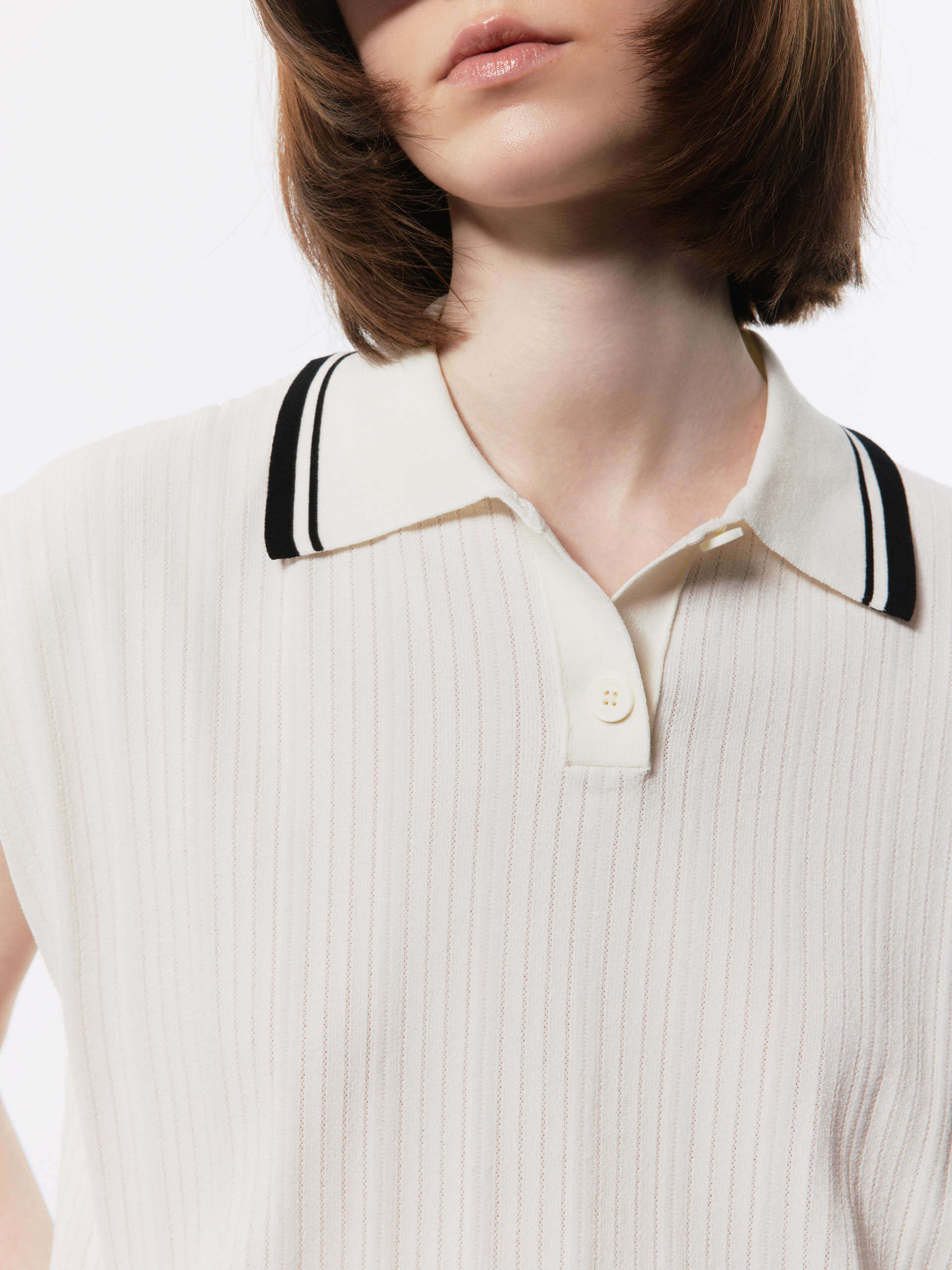 Polo Collar Sleeveless Top - Image 3