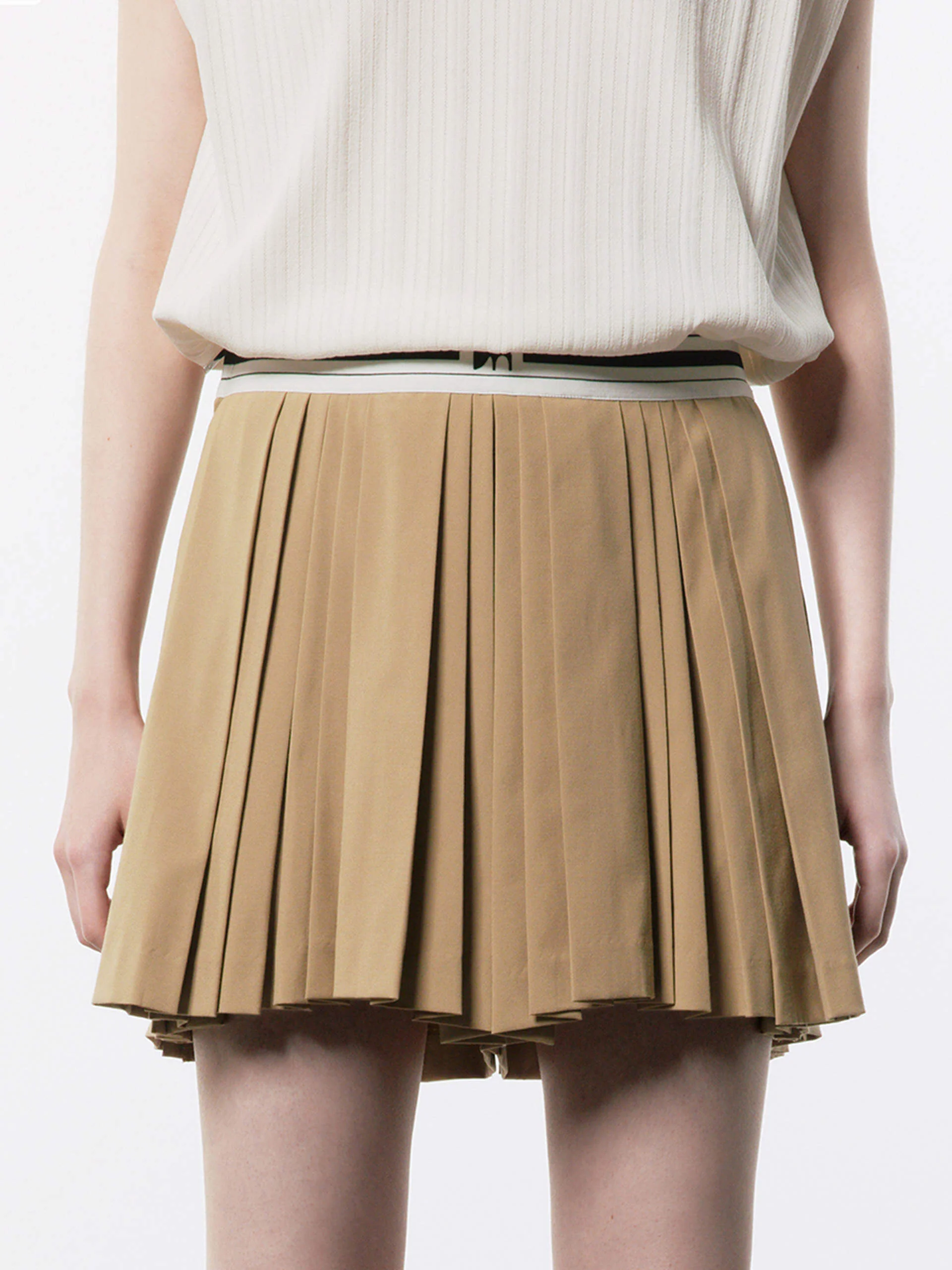 Polo Collar Sleeveless Top - Image 8