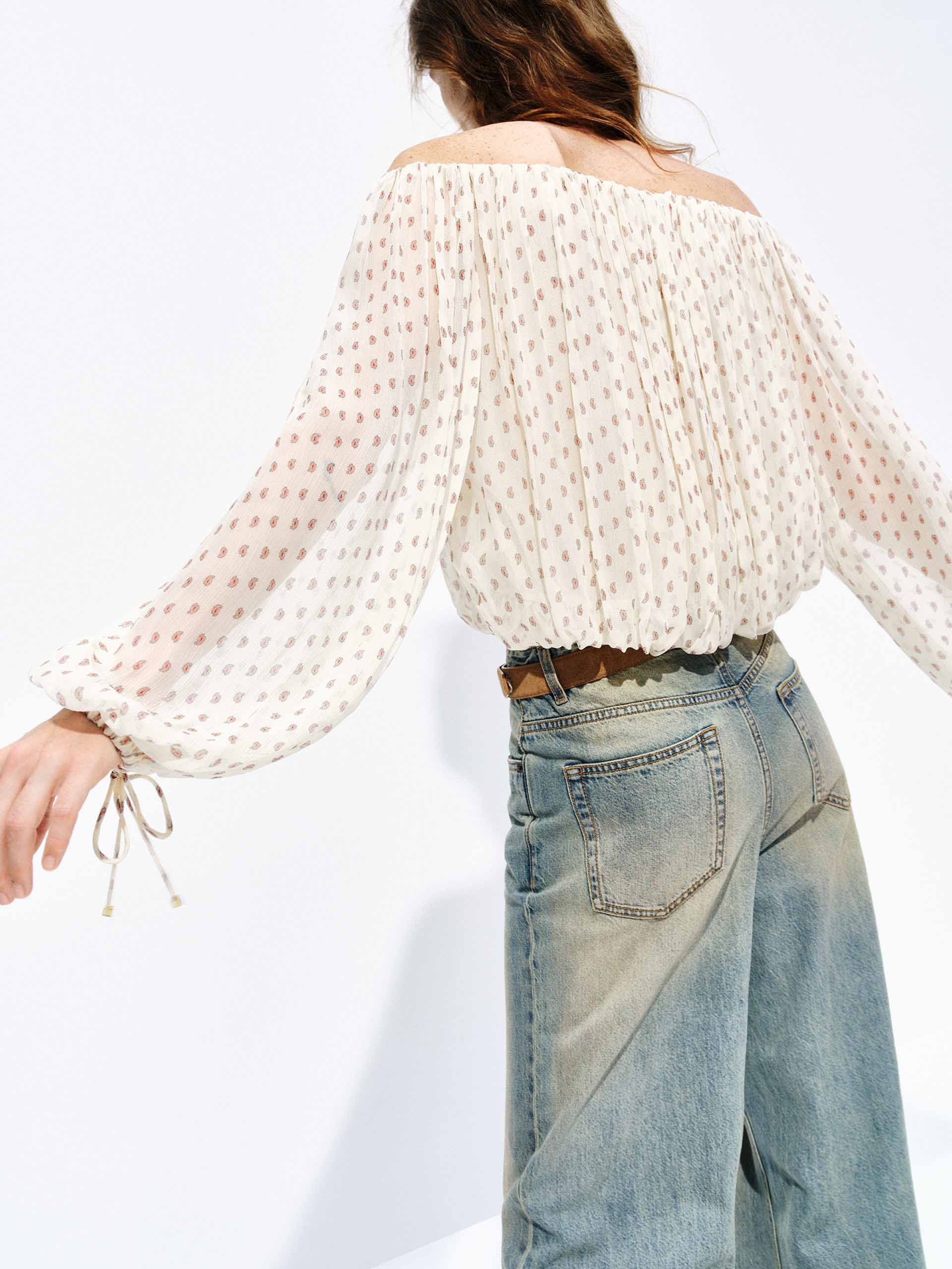 Puff Sleeves Cropped Top - Image 8